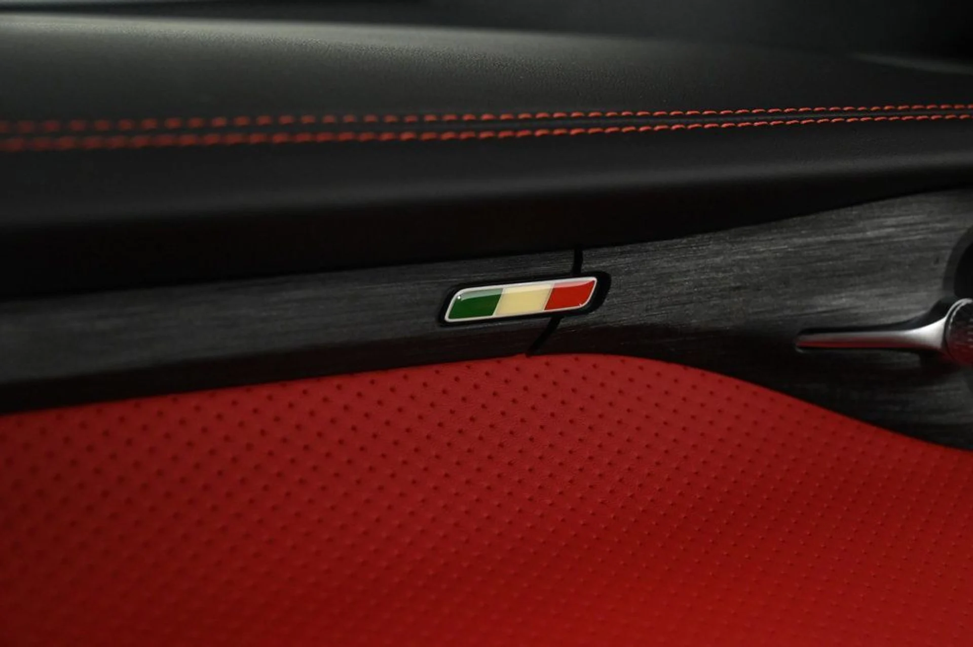 mph027_851527753_new_2026_maserati_granturismo_coupe_11350_22948898_27_1024_120681d2db