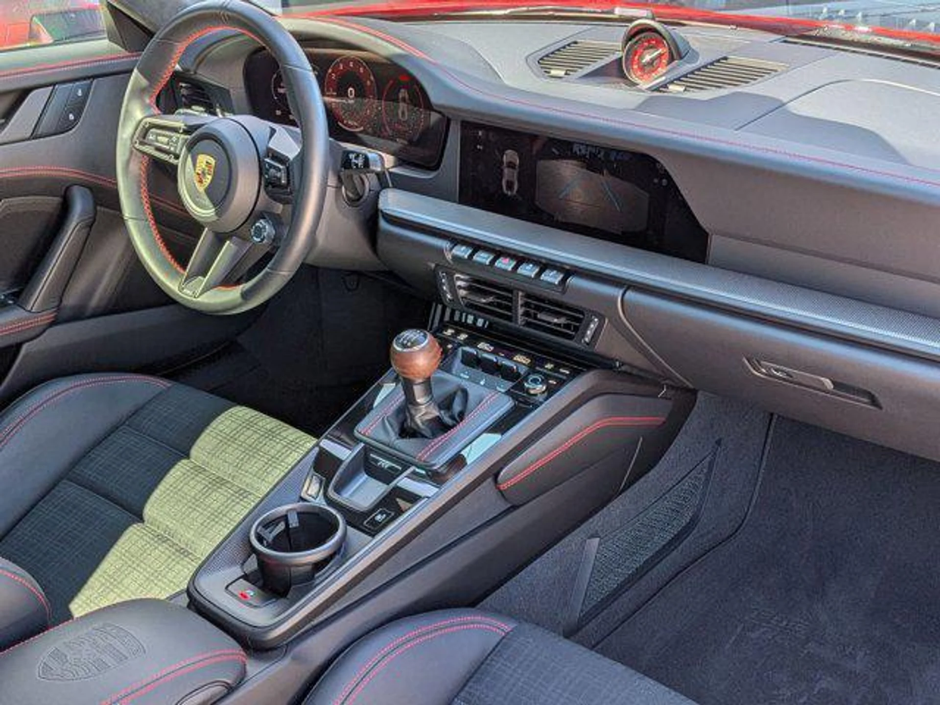 mph027_855212997_J_Mc_C9nza74_Vr9_Lvg_Gbbjej_JYF_6_Q_1e6ac8f195