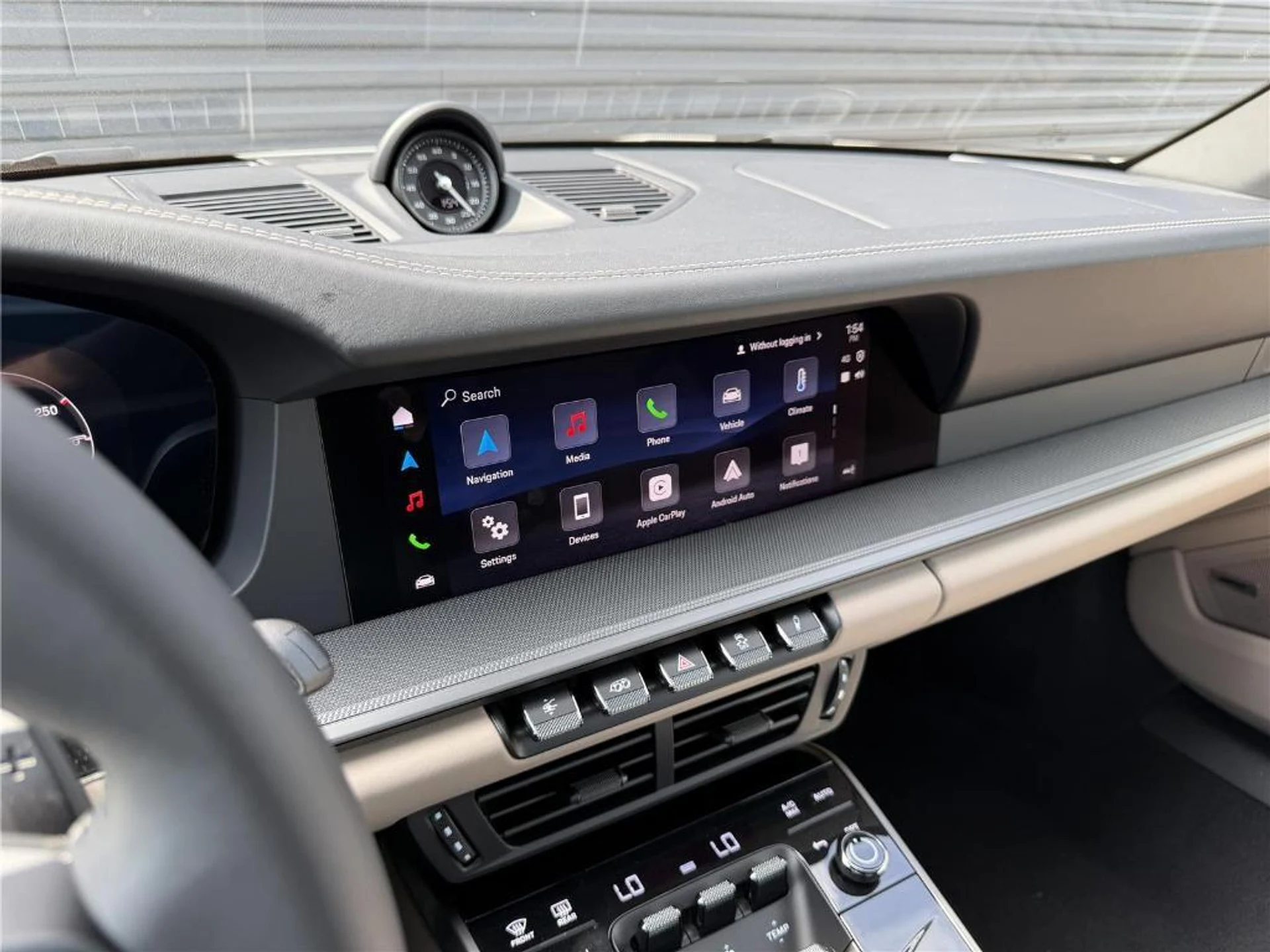 mph027_86357460_QUCR_Rs_MJH_X_Ej_AA_m_TPU_Fs1_KB_Fo_5e59562f04