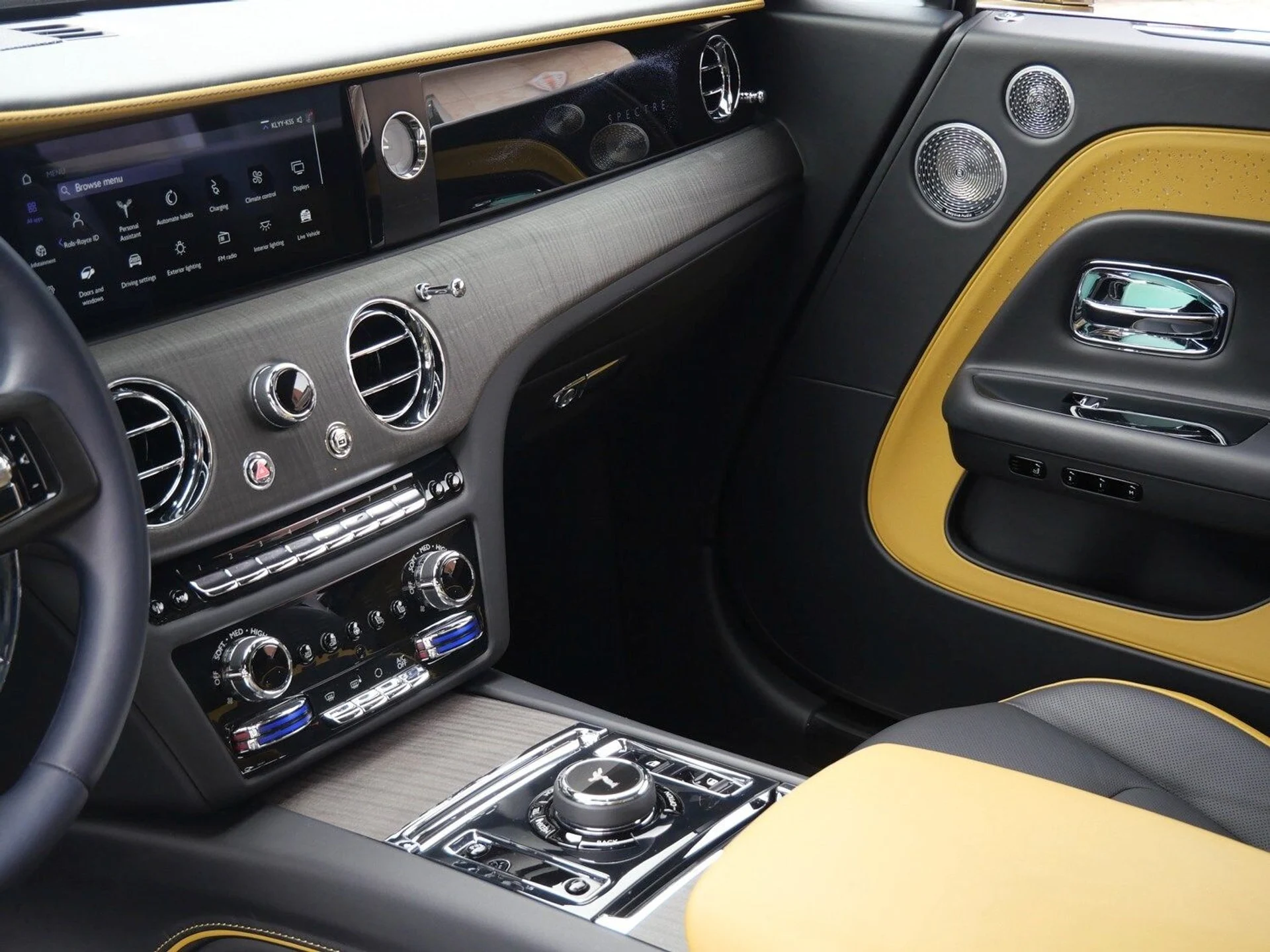 mph027_877274362_123050384174f62970bd12e2534ad9adx_edff200c74