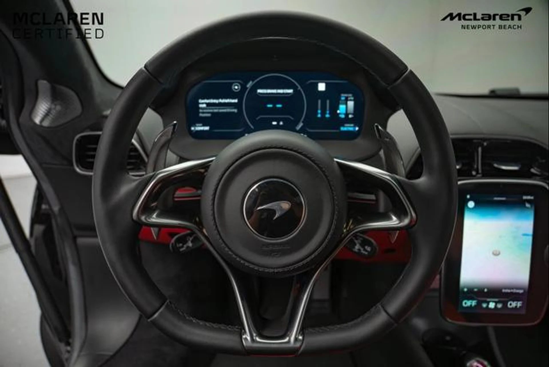 mph027_882287812_8jf3pfb_Yzy_P64_H_Bws_Vcb_Fo_J1_EHE_2914326232