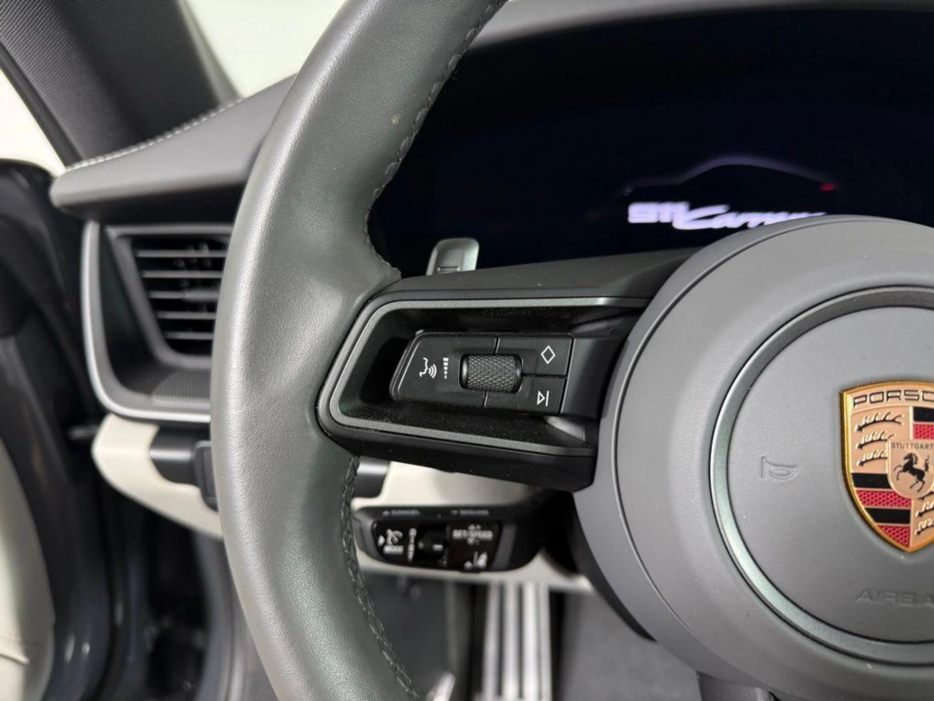 mph027_883345572_DG_5_Do2_SN_6m_Jwv_Mth_OBYM_7cfc09_A_751934698d