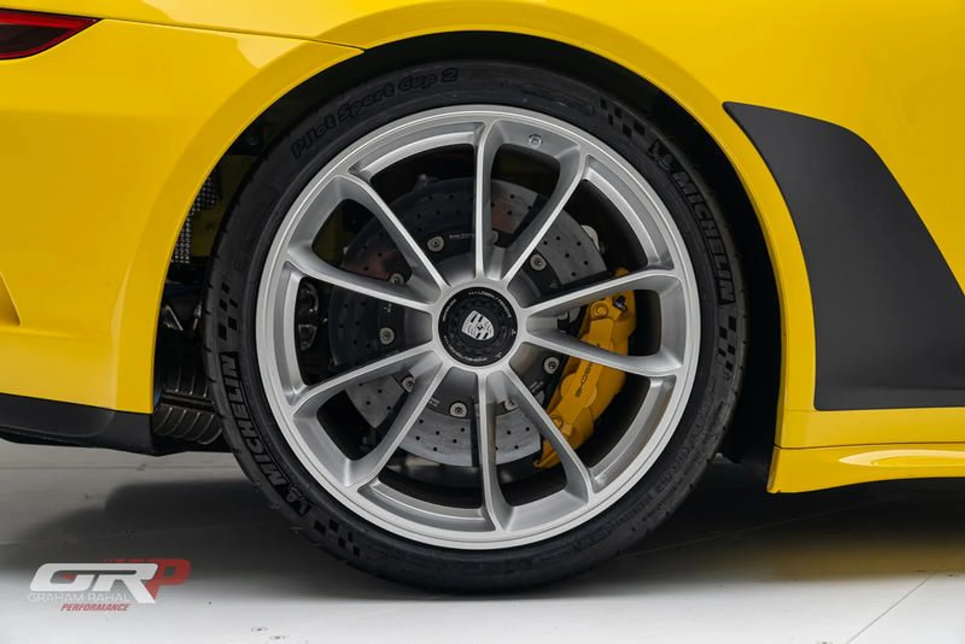 mph027_883810883_C3_E12_E92_5_ECE_44_C4_8_B41_FB_985_A8731_A8_b3c9707866