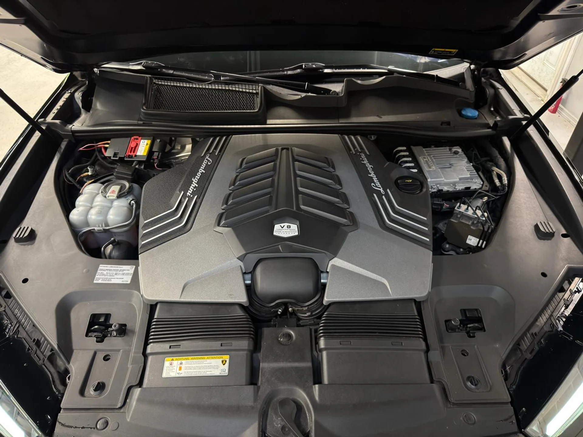 mph027_887123139_639071889694593198_f897f34fd6