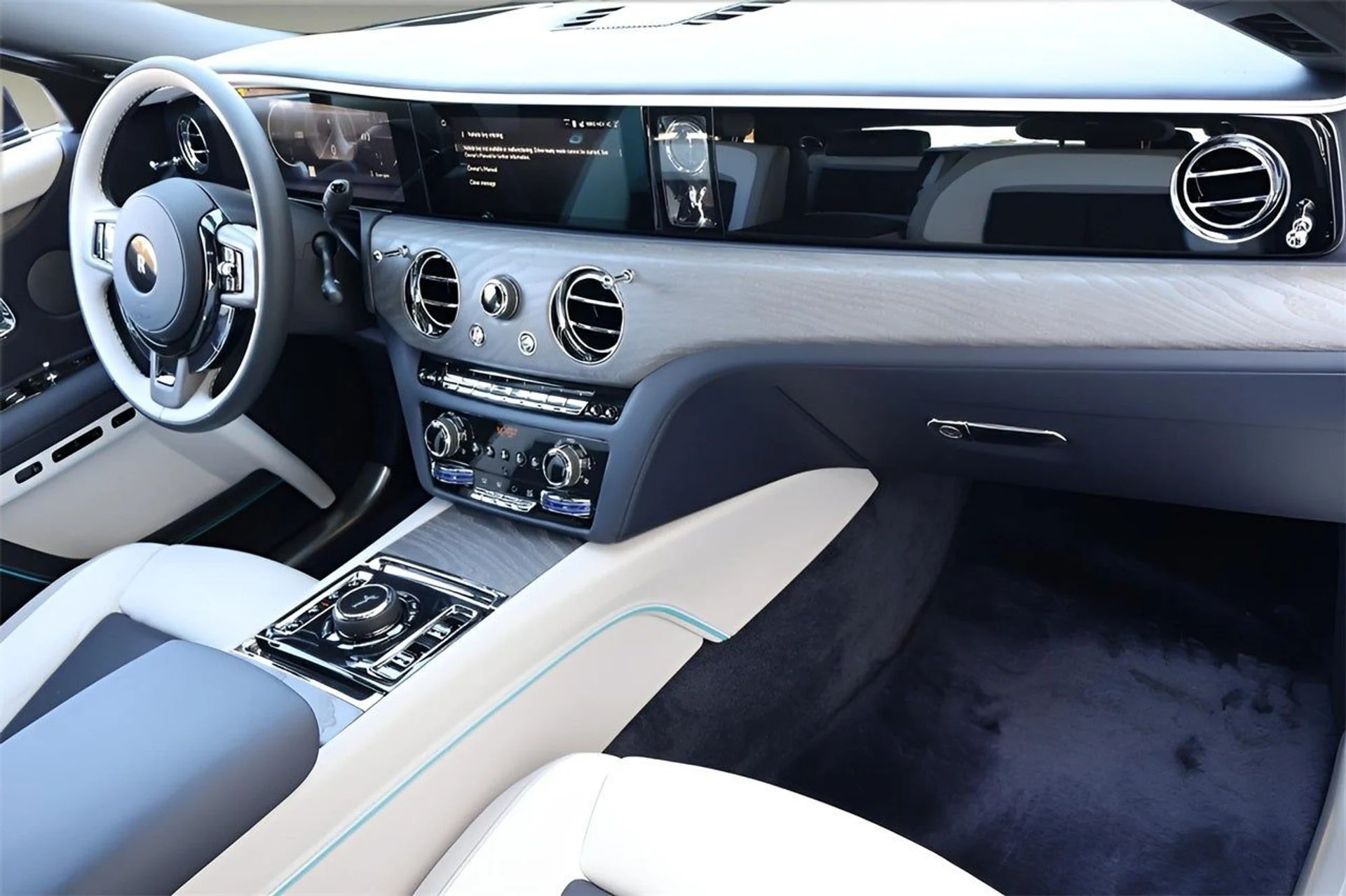 mph027_889067581_28_36226d5b62