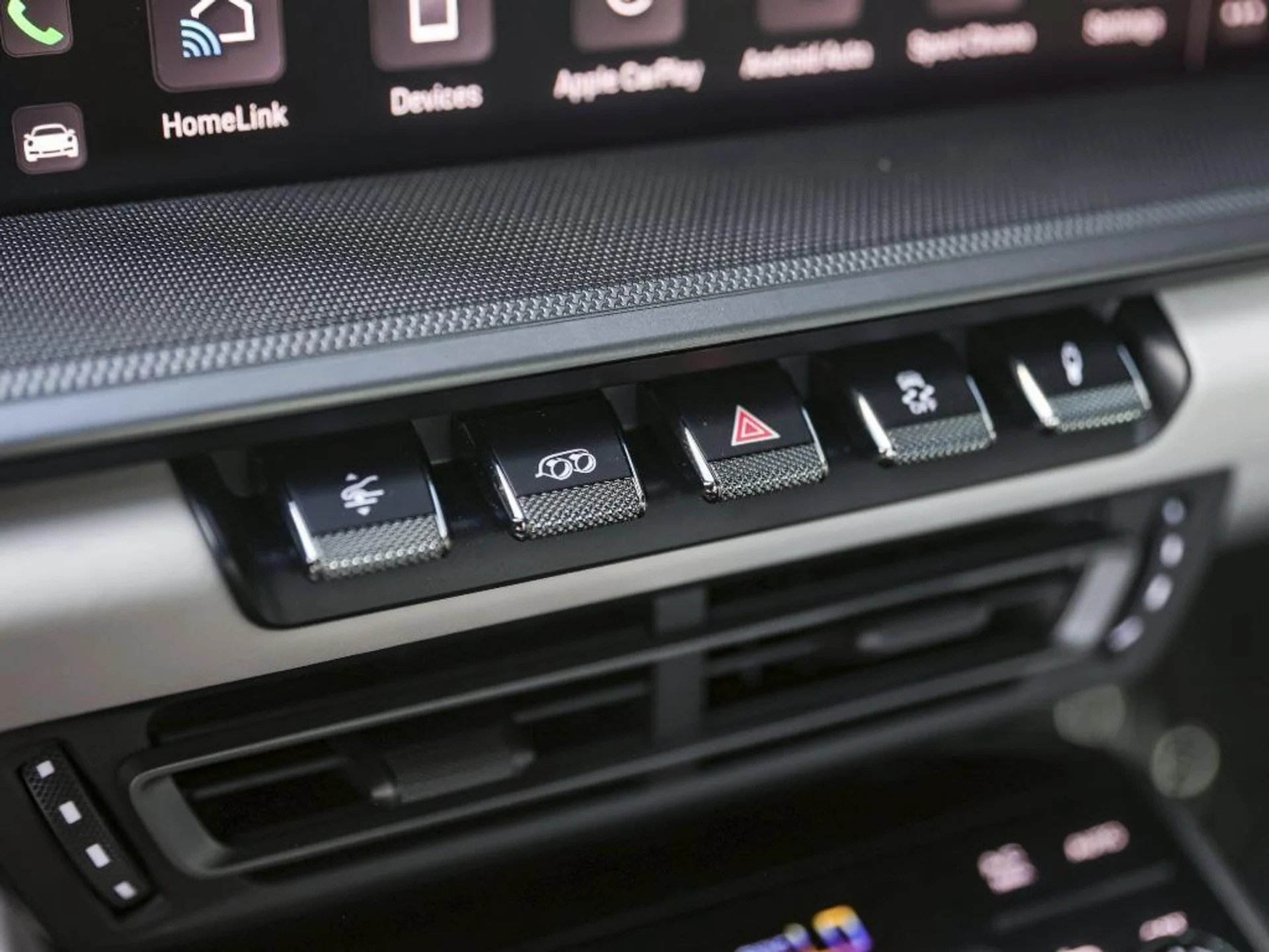 mph027_889307798_dz_Bv3ns_Jt9n_EL_5_L_Vj_EDHNM_Dsy1_M_3da96aa28c