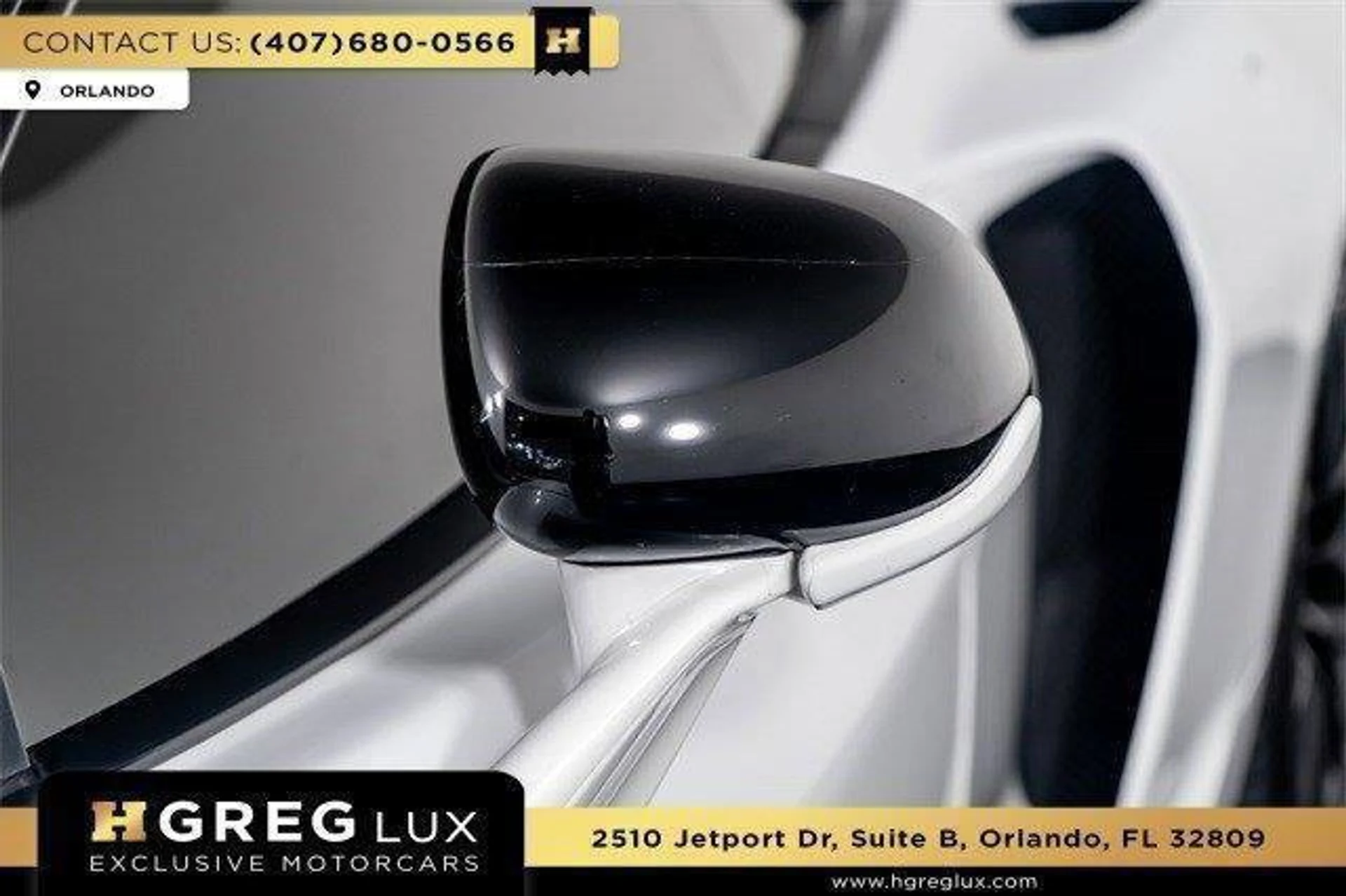 mph027_889351030_Y_w_WV_Au_E_Ave_Pay1x_U_Xwa1_Rr_Pt_UM_6d1f7b8545