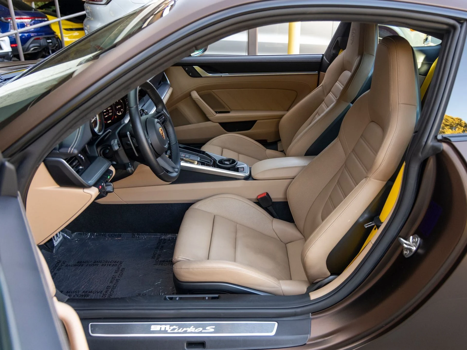 mph027_894092952_28_a0f98faf57