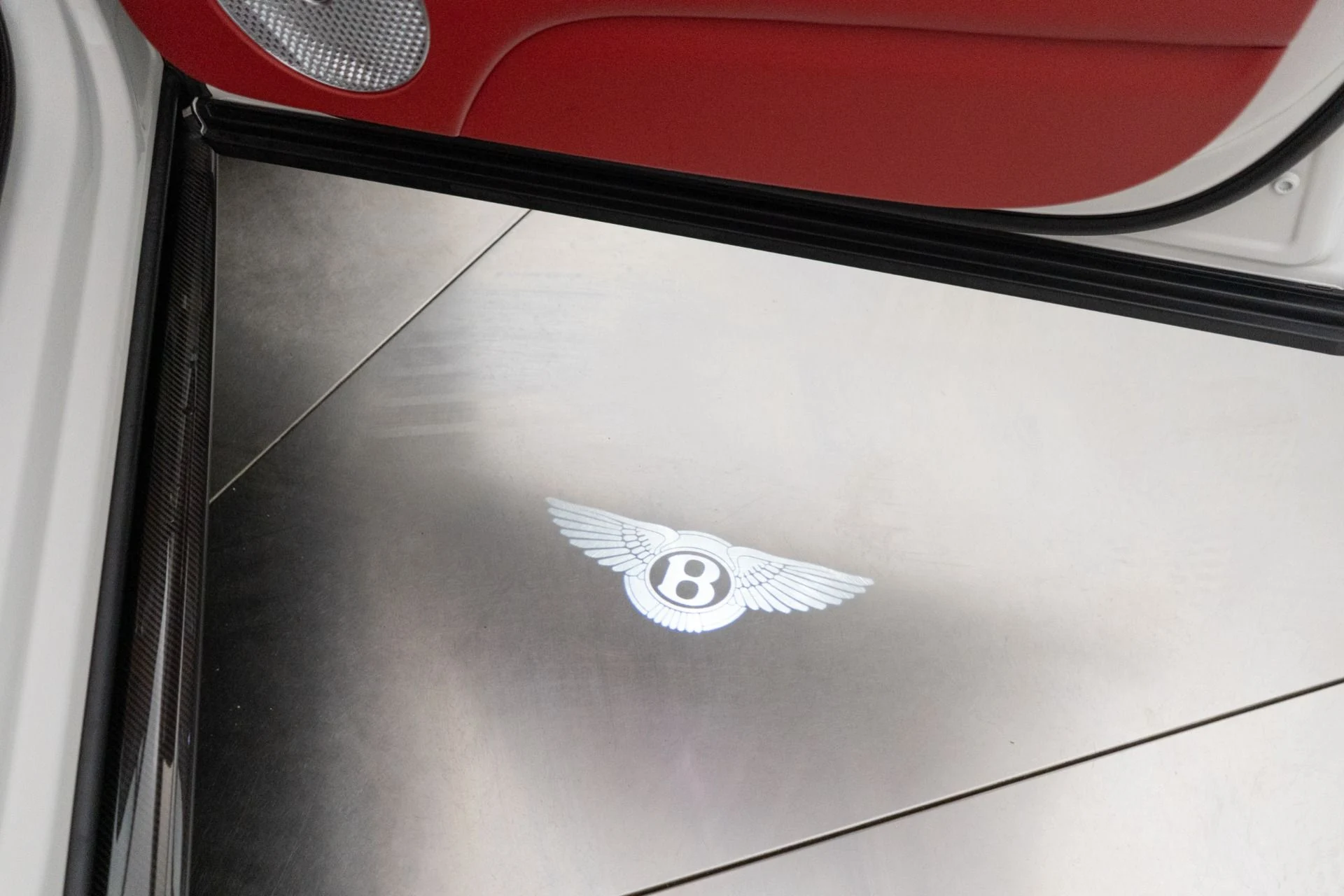 mph027_899882061_Used_2021_Bentley_Bentayga_Speed_1703020242_321c8a8c25