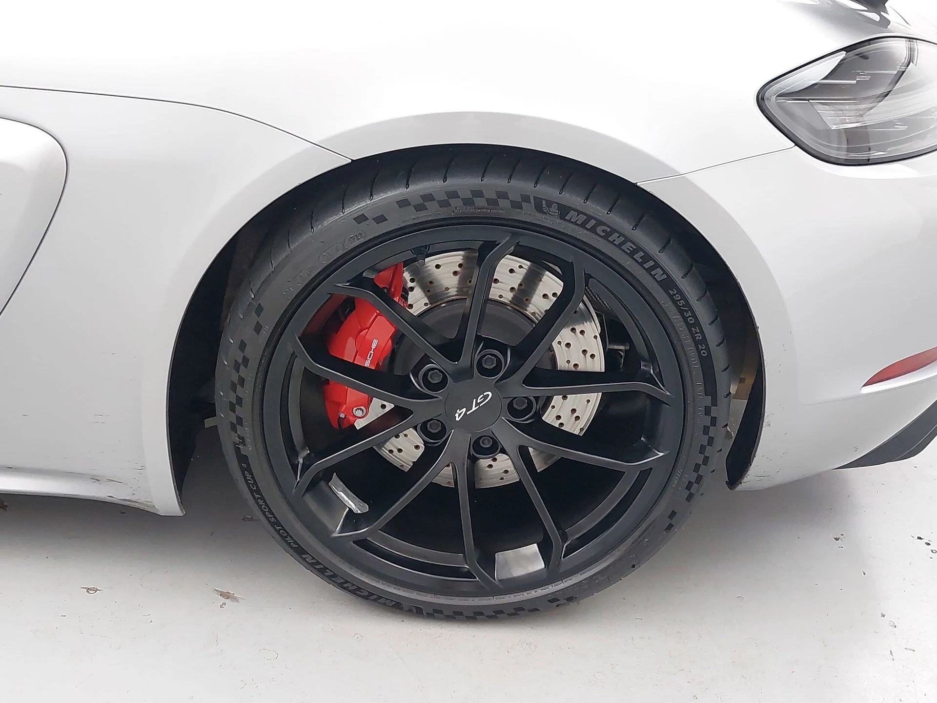 mph027_90008159_35fc7395af851004c8867353faa8260cx_31f19181fa