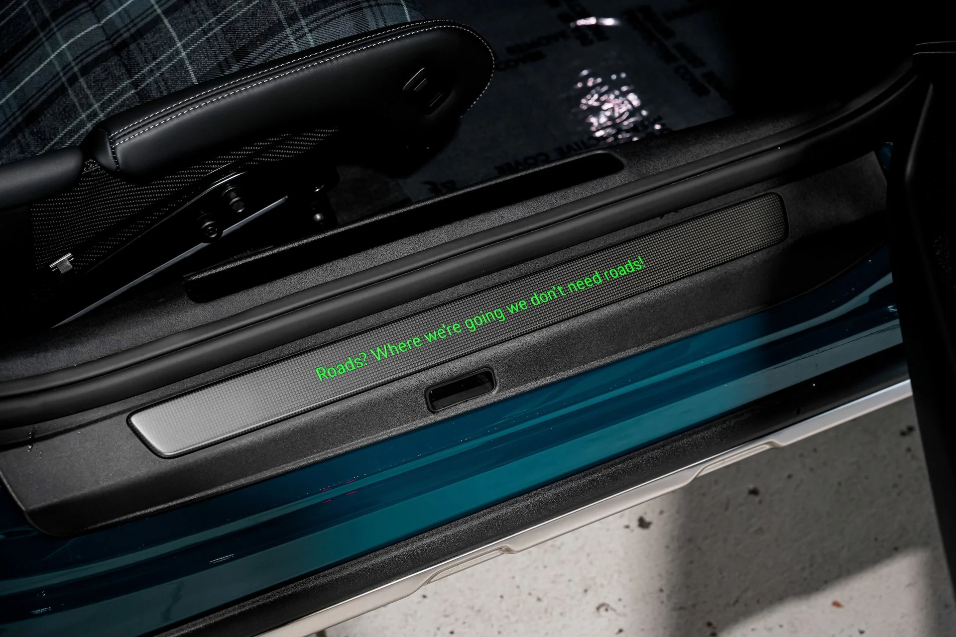 mph027_900603211_962aacabd9208facad7f5d4e783d6760x_88af402b75