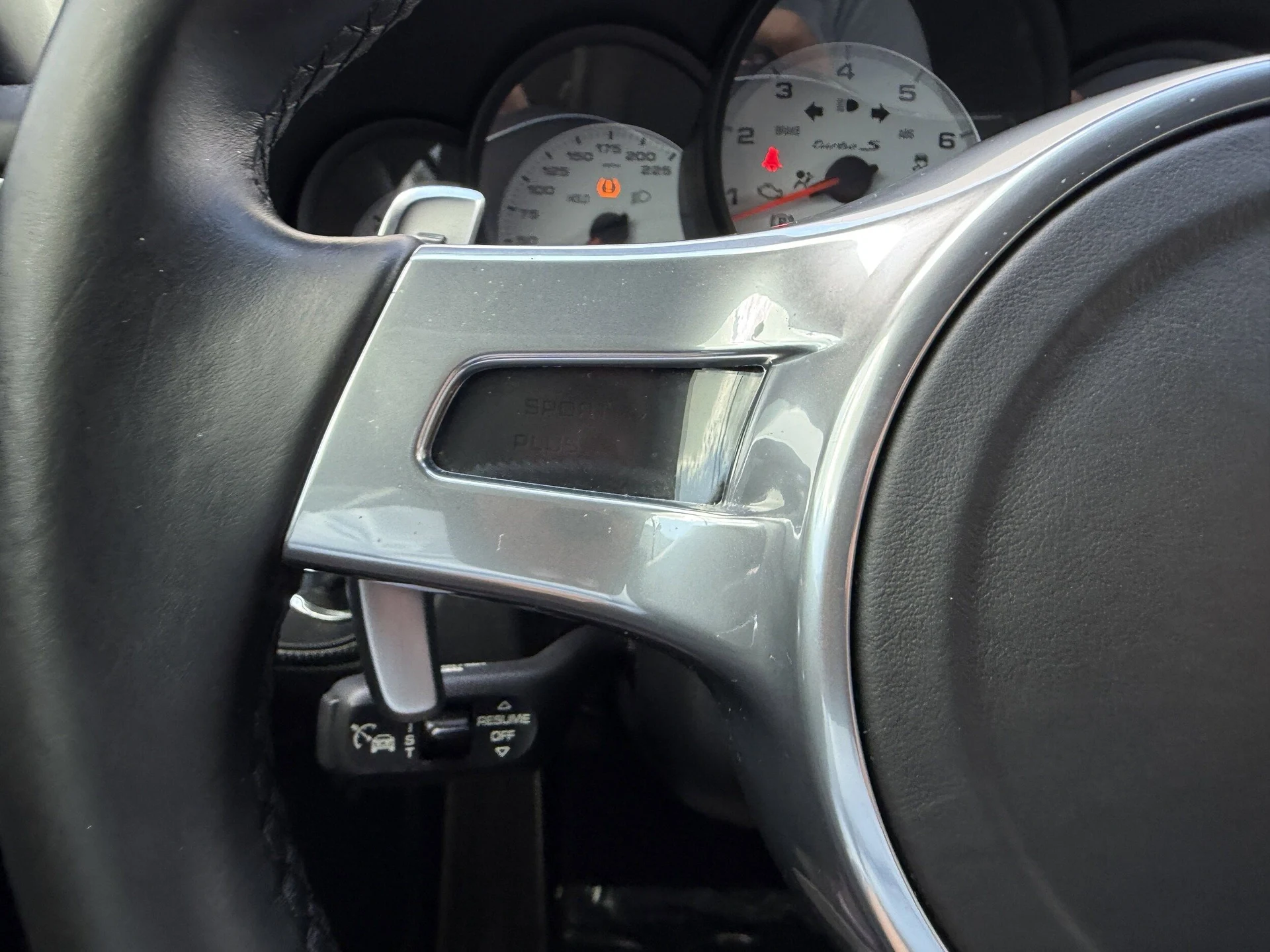 mph027_90557194_2b9adb4affc1e6ee5d997e7a152ce2f9x_f7c417ea0d