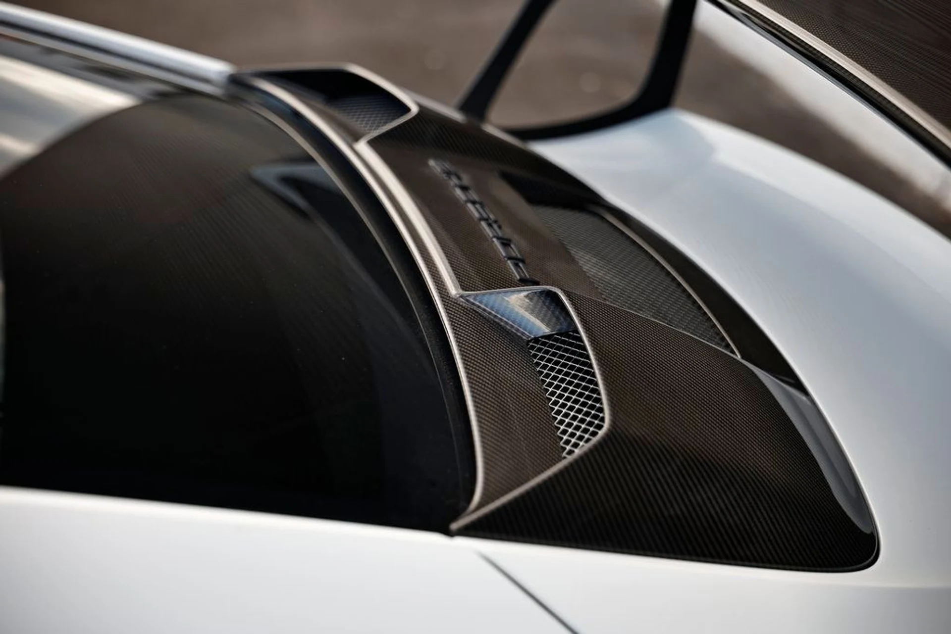 mph027_913859262_9d0192005a454a90055beab2f96505d7_9c7c738979