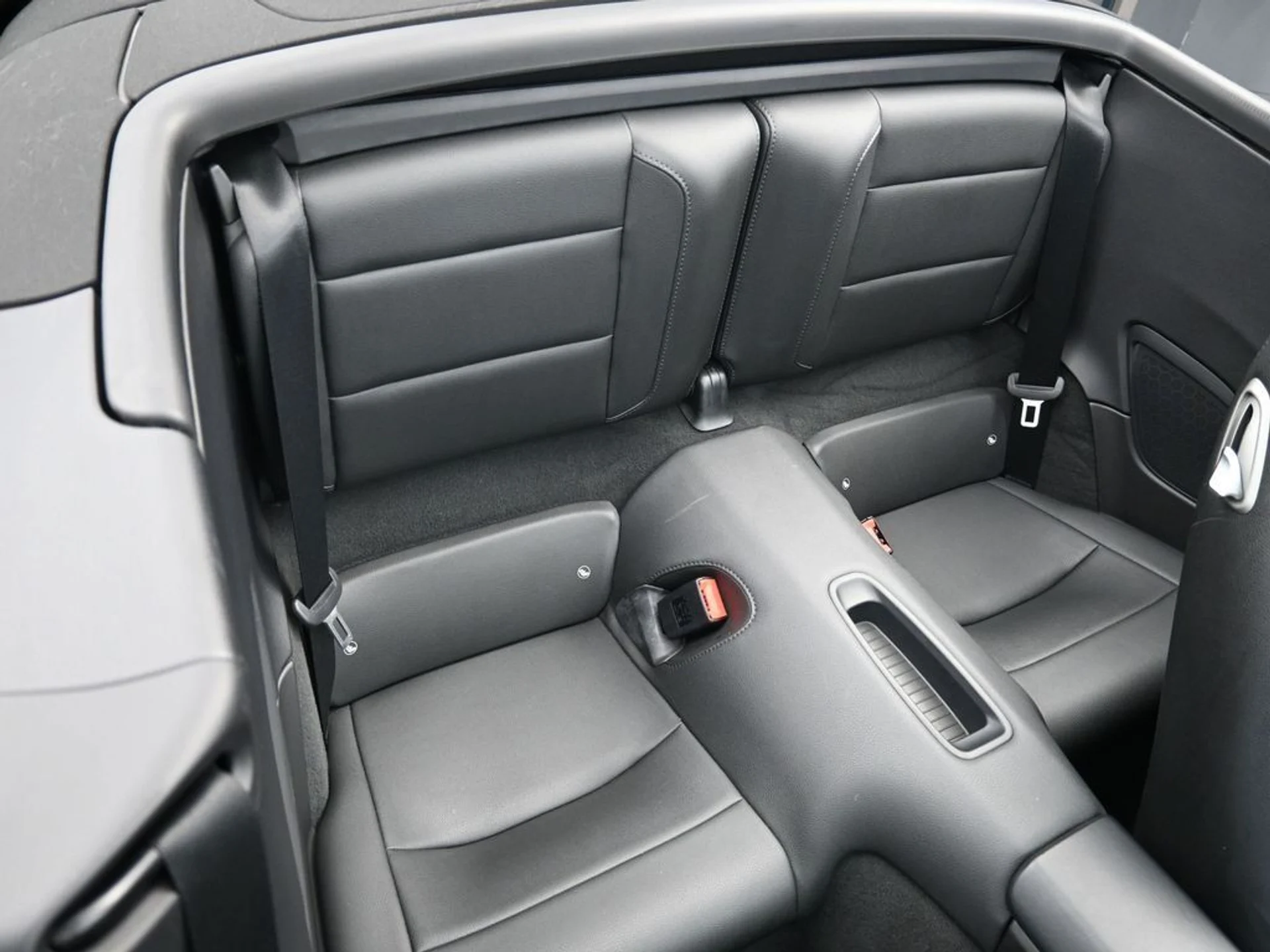 mph027_916713863_76ccba8a9283f1e595fa84ab90117477_7196ff21e7