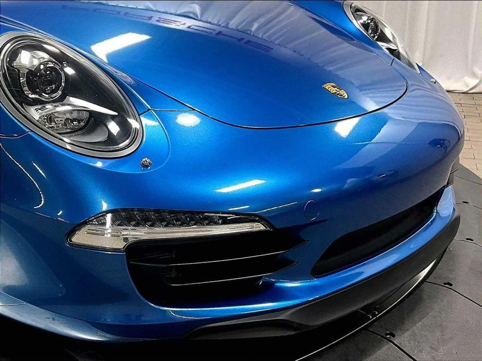 mph027_925156914_2qn9_FC_7_F8k_B4_Godq4_W_Qivq_Jsmlw_23e42f9c03