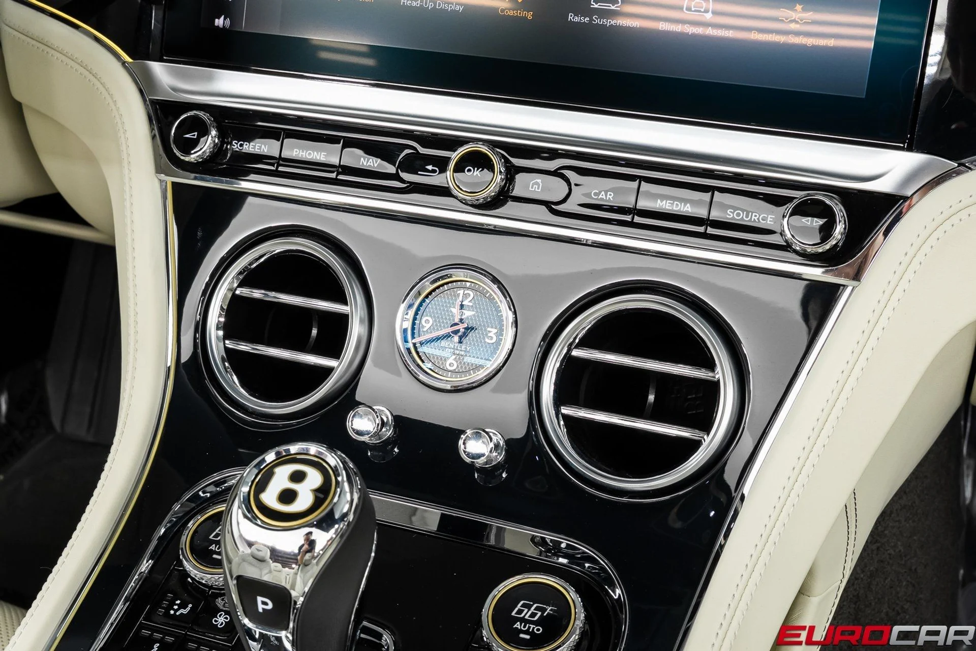 mph027_926296822_image_28_d213b2526f