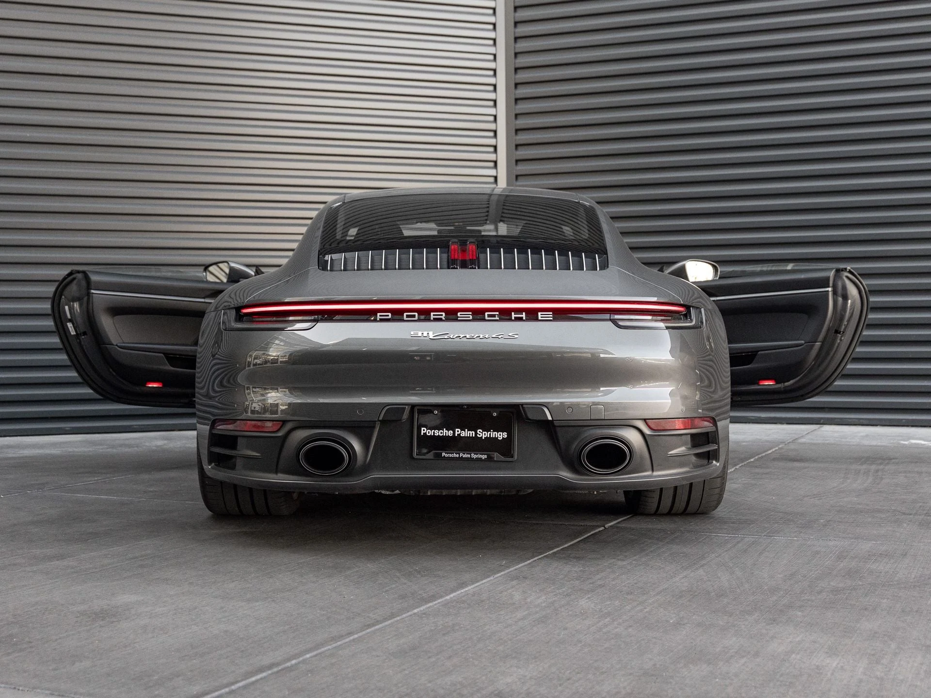 mph027_935195939_28_594ad426c7