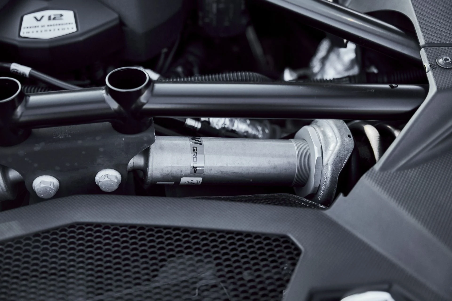 mph027_942103116_Used_2018_Lamborghini_Aventador_S_Base_1773191806_c1745d5d7d