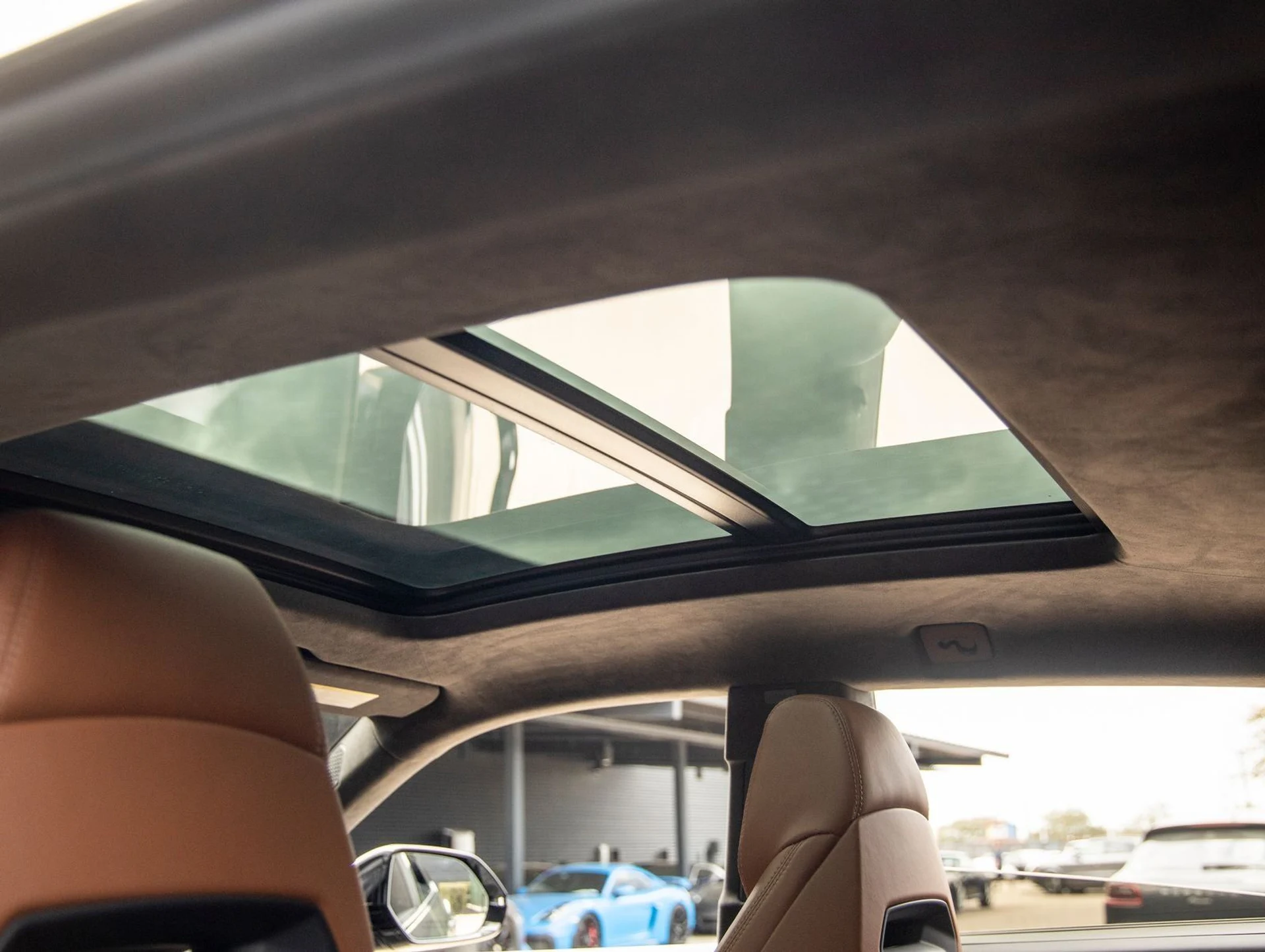 mph027_943264726_28_63ddd1d716