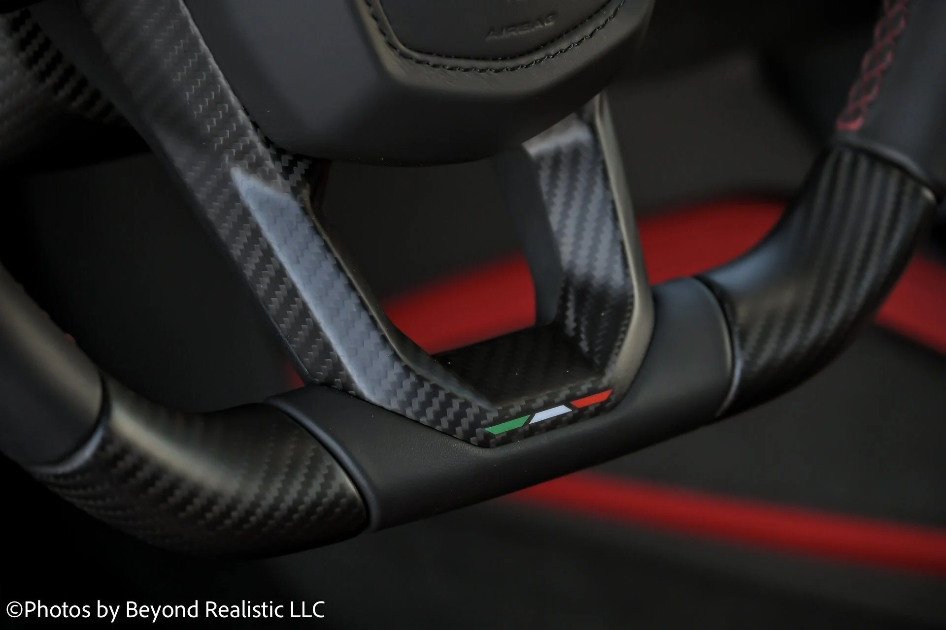 mph027_944519162_ec1e0246d99e69bd51691eede74d9b92x_81db7ca69f