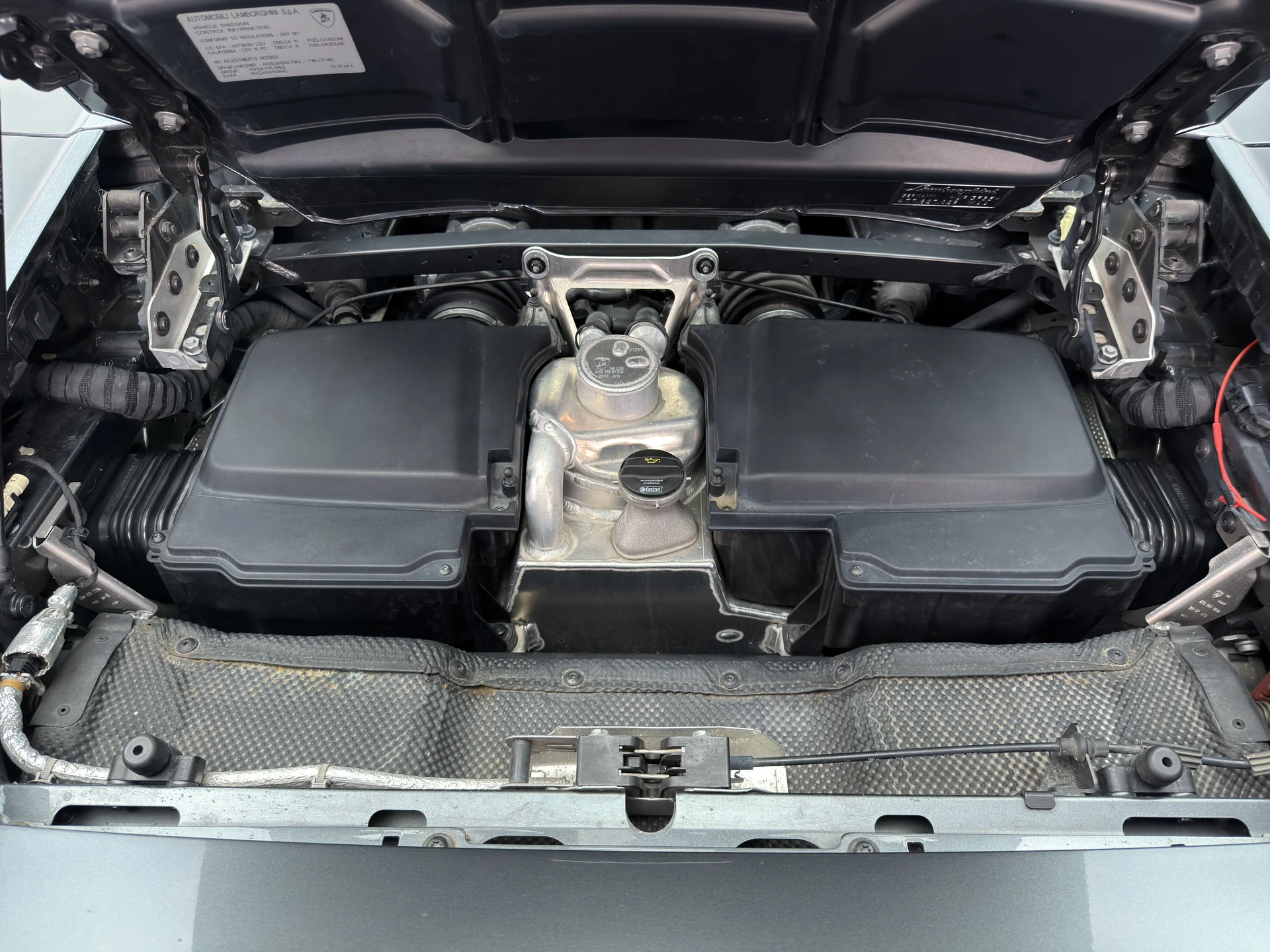 mph027_945100432_RPA_3771_engine_bay_001_50b5c24fa4