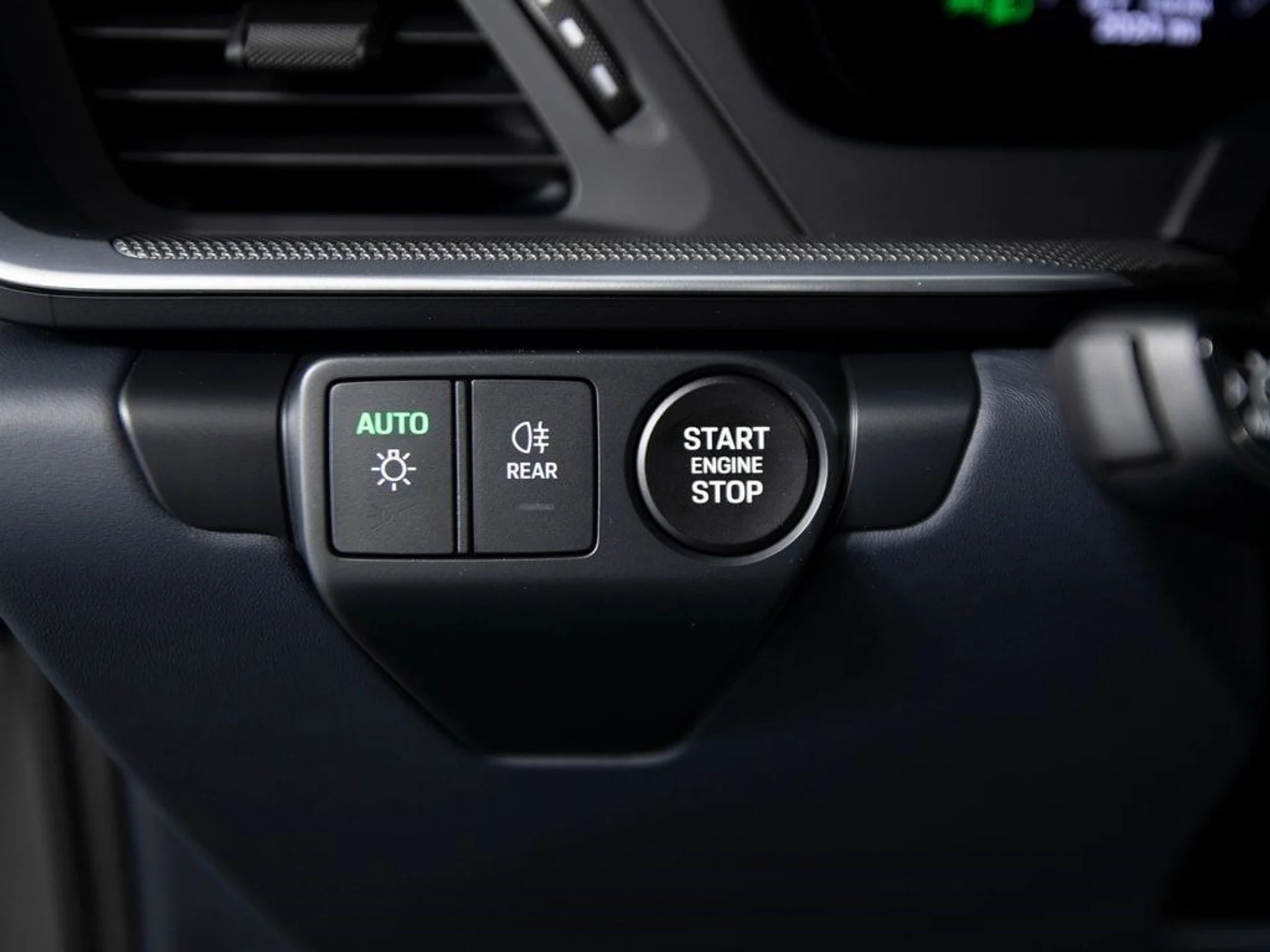 mph027_947365244_99d29221fcca087c353340e89bafed77x_bca608ecf6