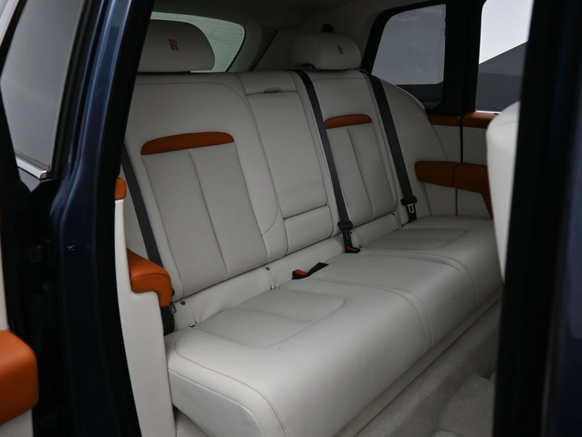 mph027_950566283_56cc8333_0e22_4319_a884_3c3a01188541_b6877d1b77