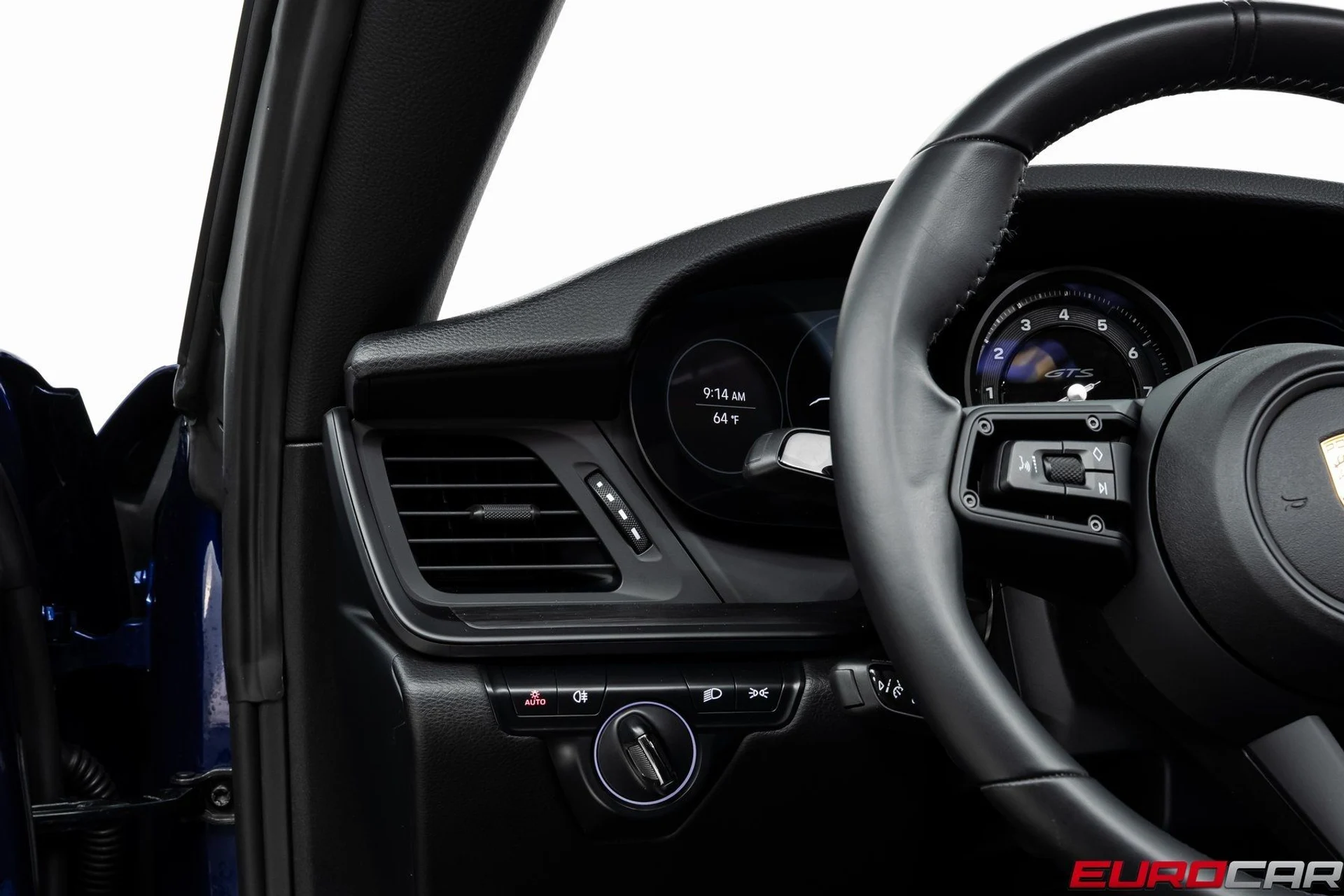 mph027_951315959_image_28_6d133724e8