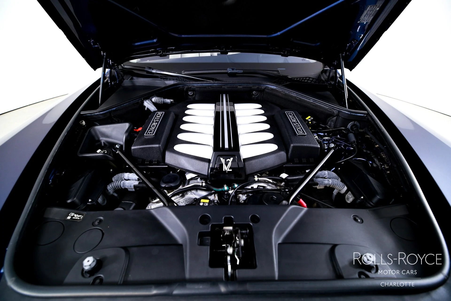 mph027_958416828_Used_2019_Rolls_Royce_Wraith_1781189138_34e6d2c04b