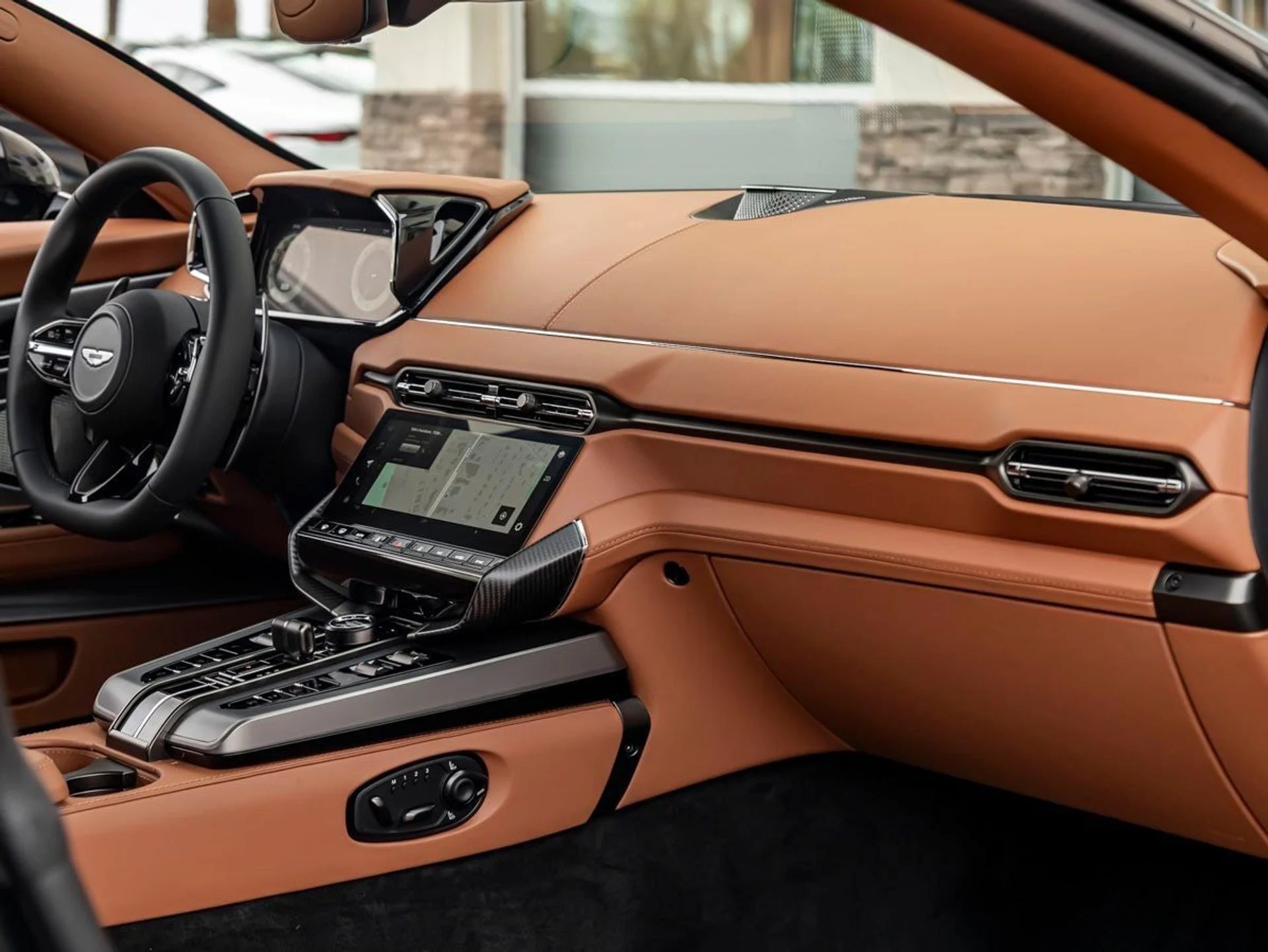 mph027_960348640_28_be1d434176