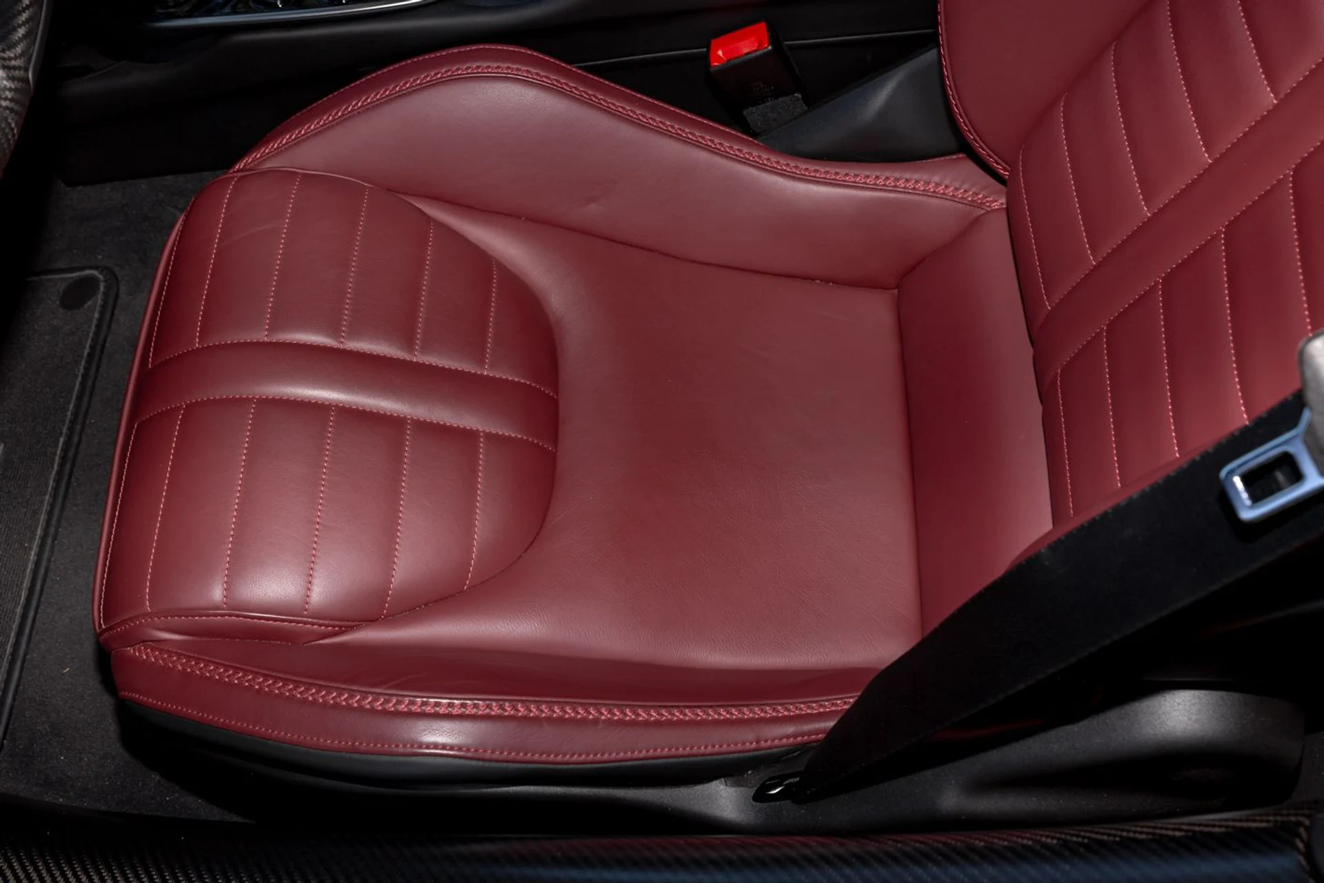 mph027_961039587_467_p28_l_c88ae0cdca