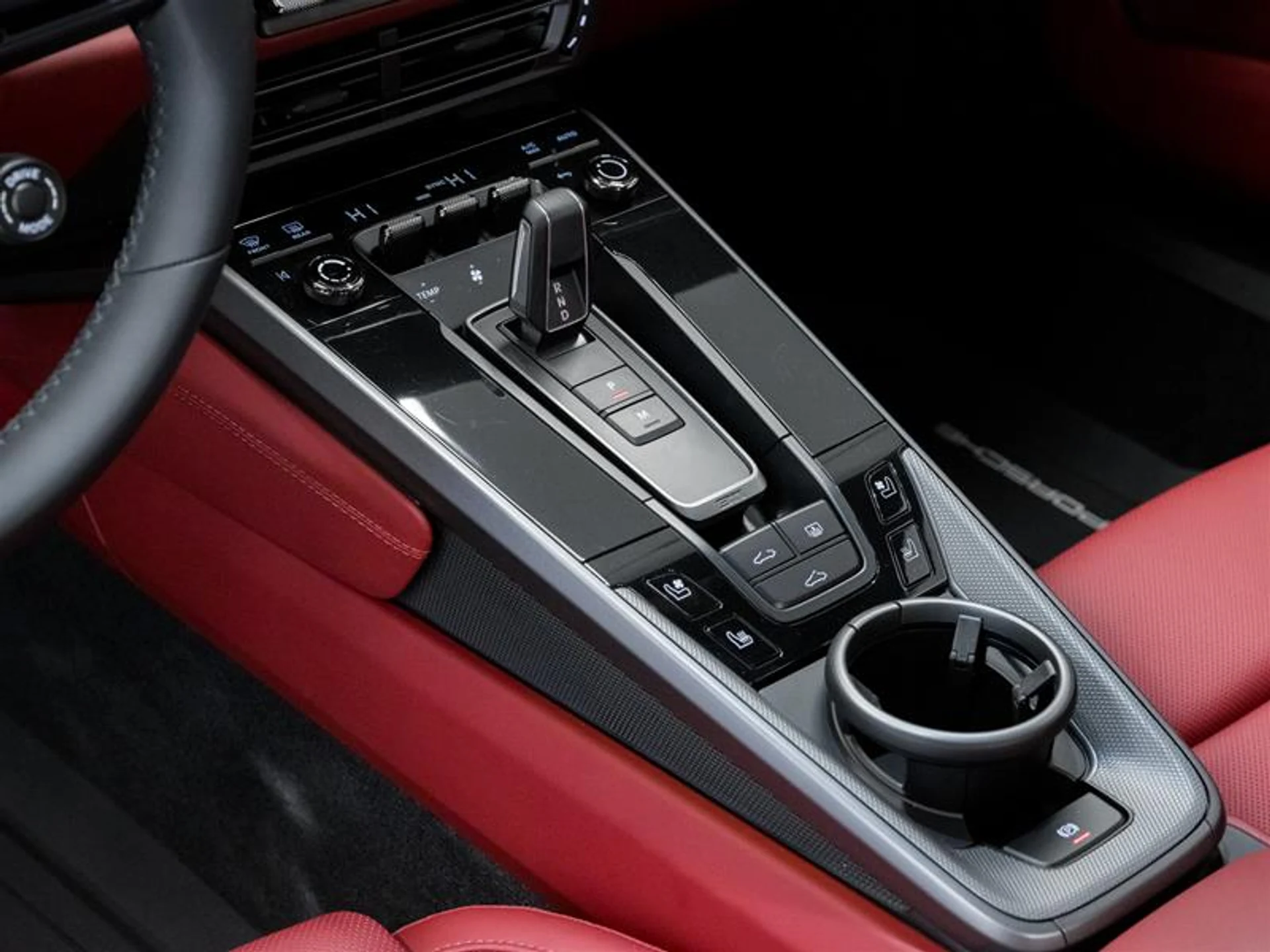 mph027_962020811_11640000_1552972619_554048f41b