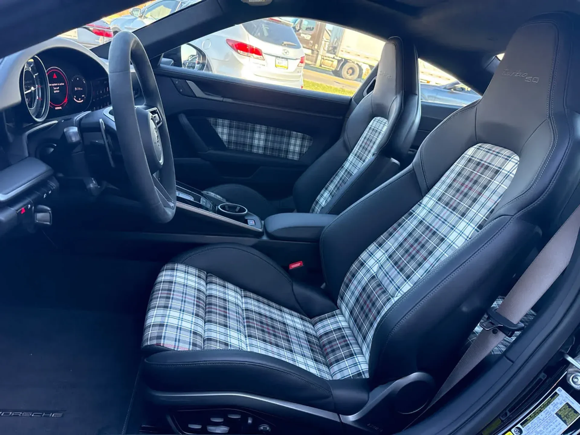 mph027_974119384_8b24cb64cadc9a452d1adb4be49ffa2a_c6c4c4f4bd