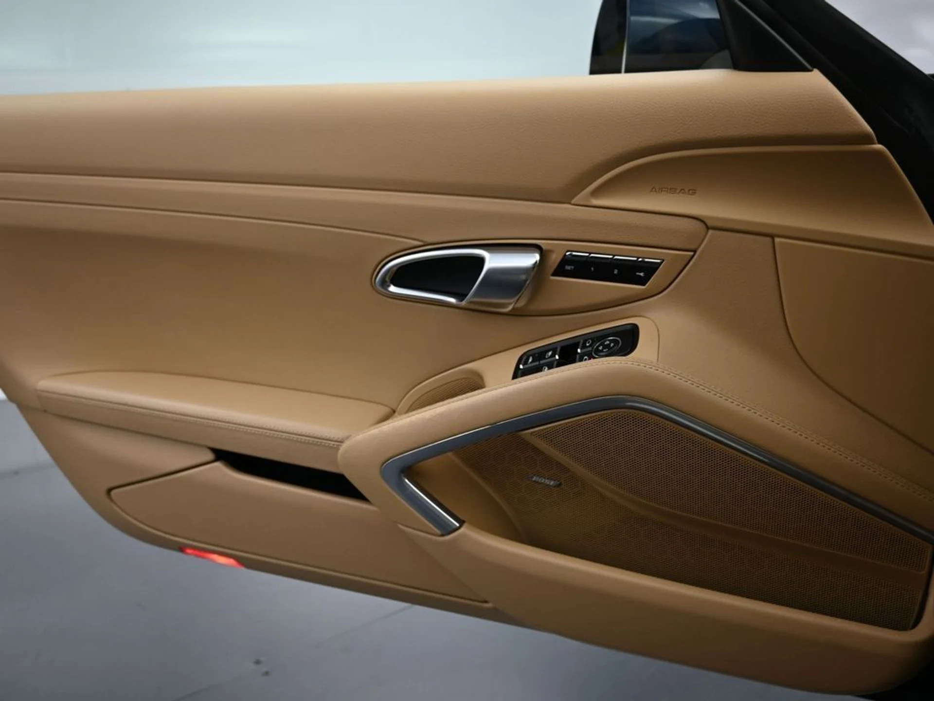 mph027_976037166_aaec7967bac82ce2ecd22ce98f0c753d_71b289e062