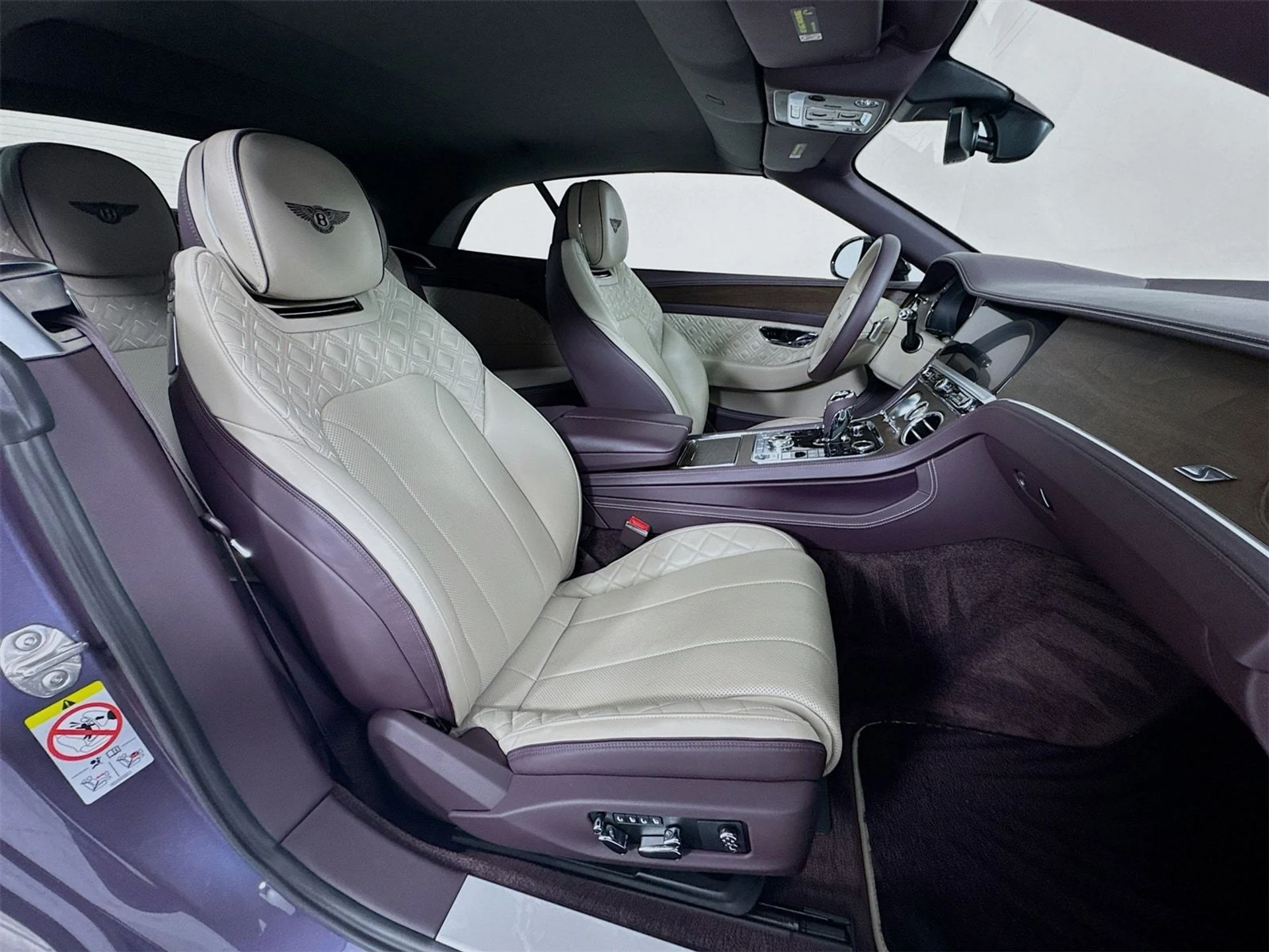 mph027_978123561_5716d7a4cdd7a876de15c64fbf057dc4x_6dec814ec8