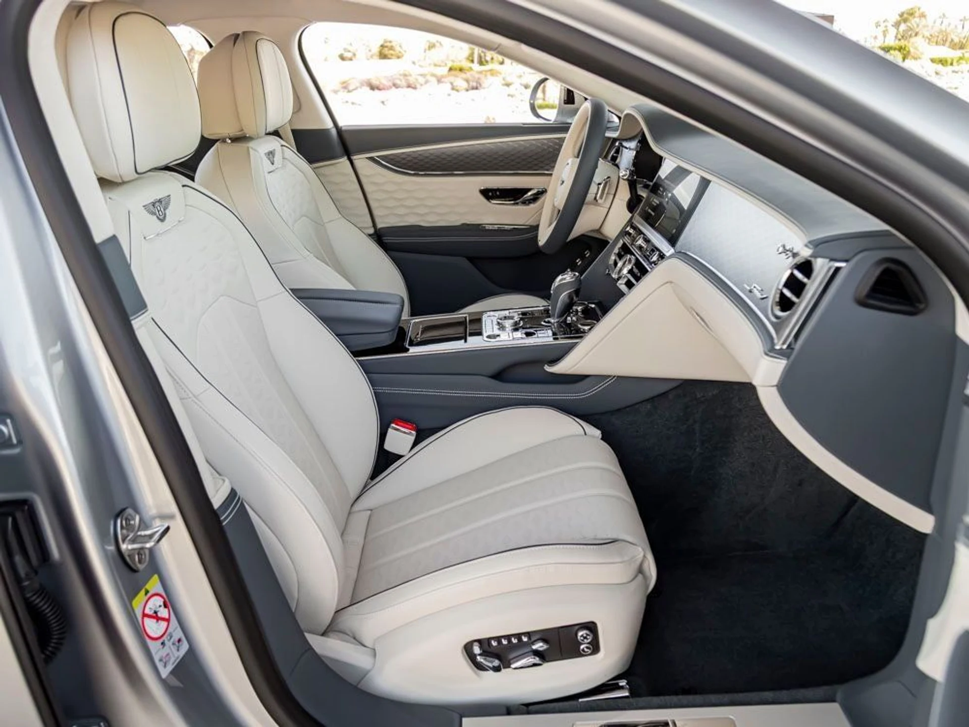 mph027_980202331_28_4c7a17c6f9