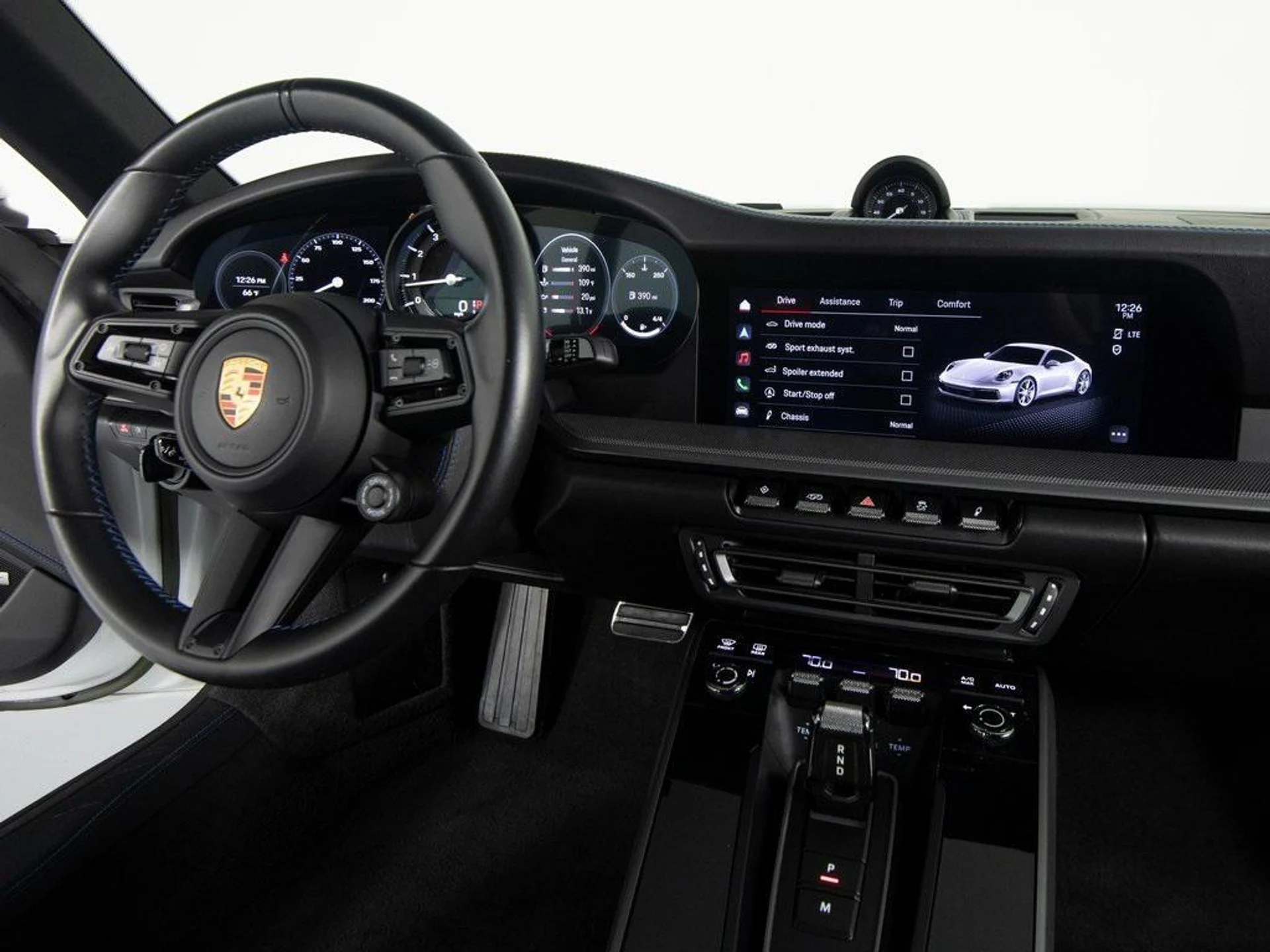 mph027_983153270_Gki_Dqjf_CW_Pb_Cx_IP_6_RM_1_S_Xt_Her_Cw_425fc1e4e2