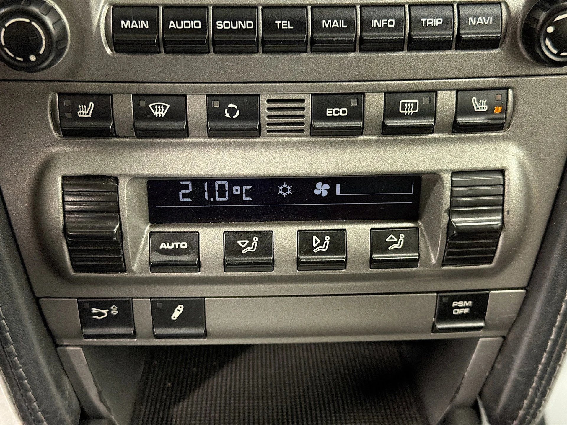 mph027_989308709_0d9cb9c14508f030abf4e3e8fe5eee19_d2d78564fd