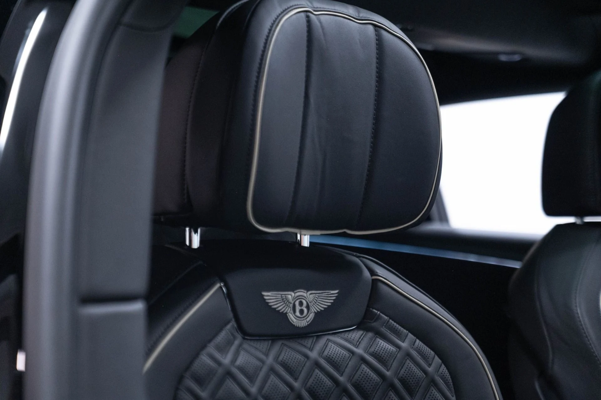 mph027_992729112_Used_2020_Bentley_Flying_Spur_W12_1783372083_51d670054e