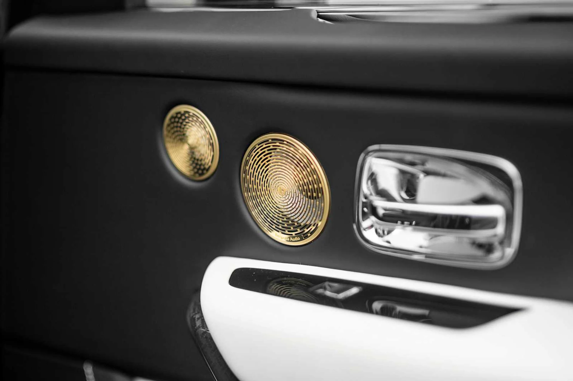 mph027_994406285_e118a20af05eb2639b27e38a2e5d2f9bx_d967df7736