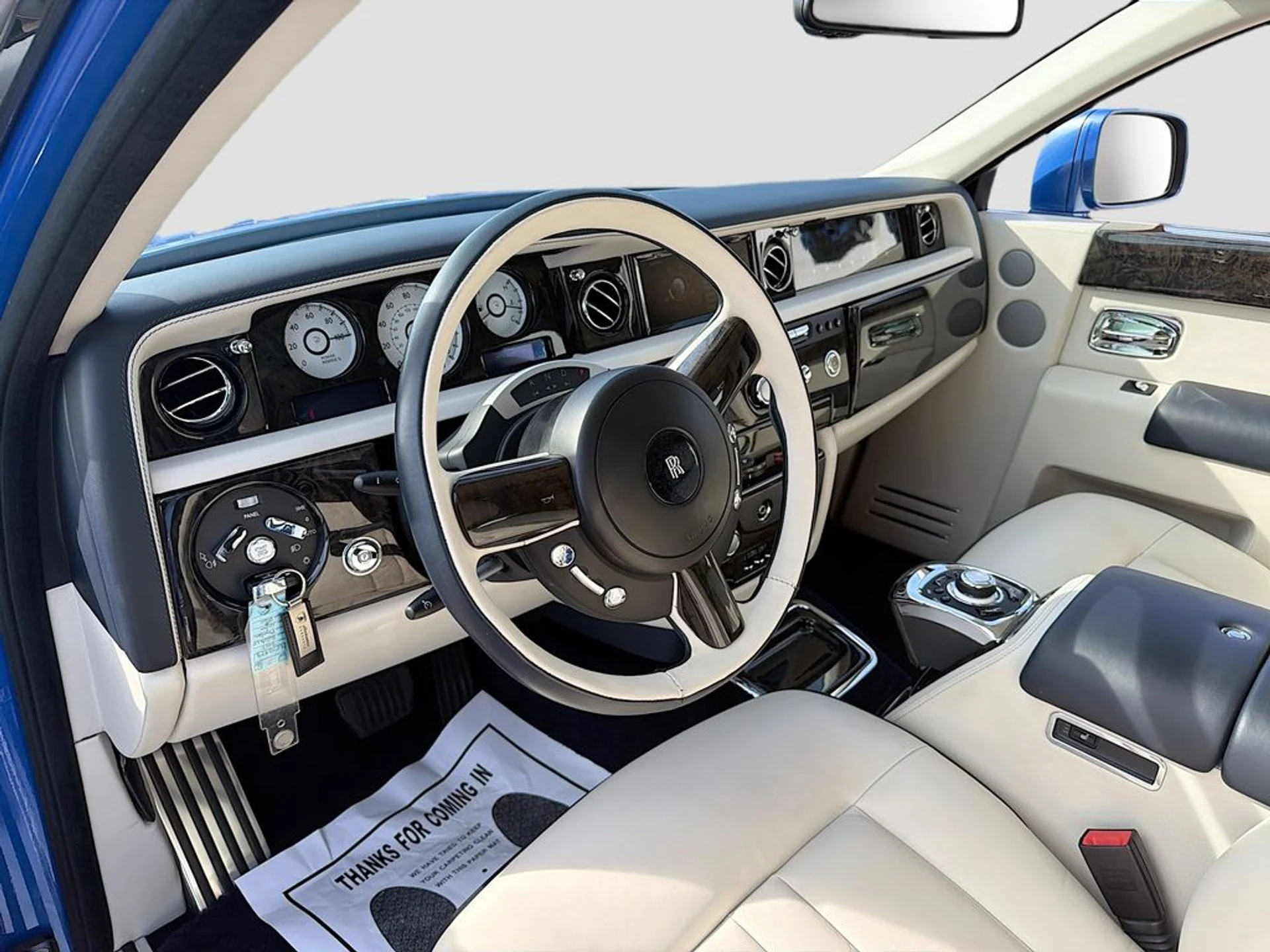 mph027_995954706_0656562cdc1e6cc2674d6e862d3b20e5x_5d0434ccee