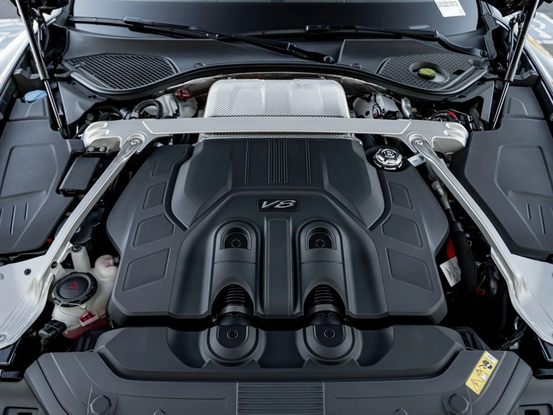 mph027_997444949_28_cd782d4a39