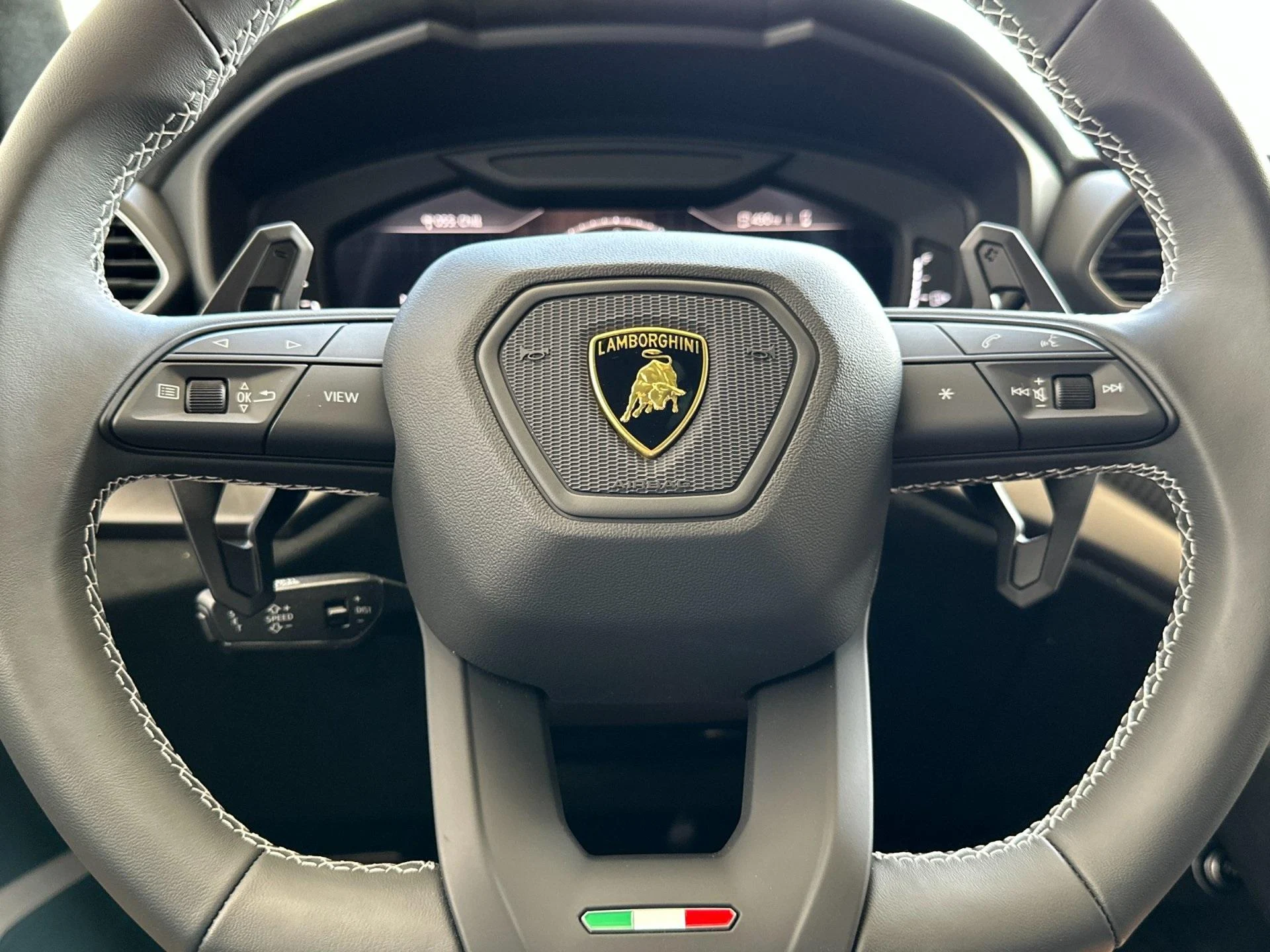 mph027_997446557_New_2024_Lamborghini_Urus_Performante_1747424539_a58fd31c93