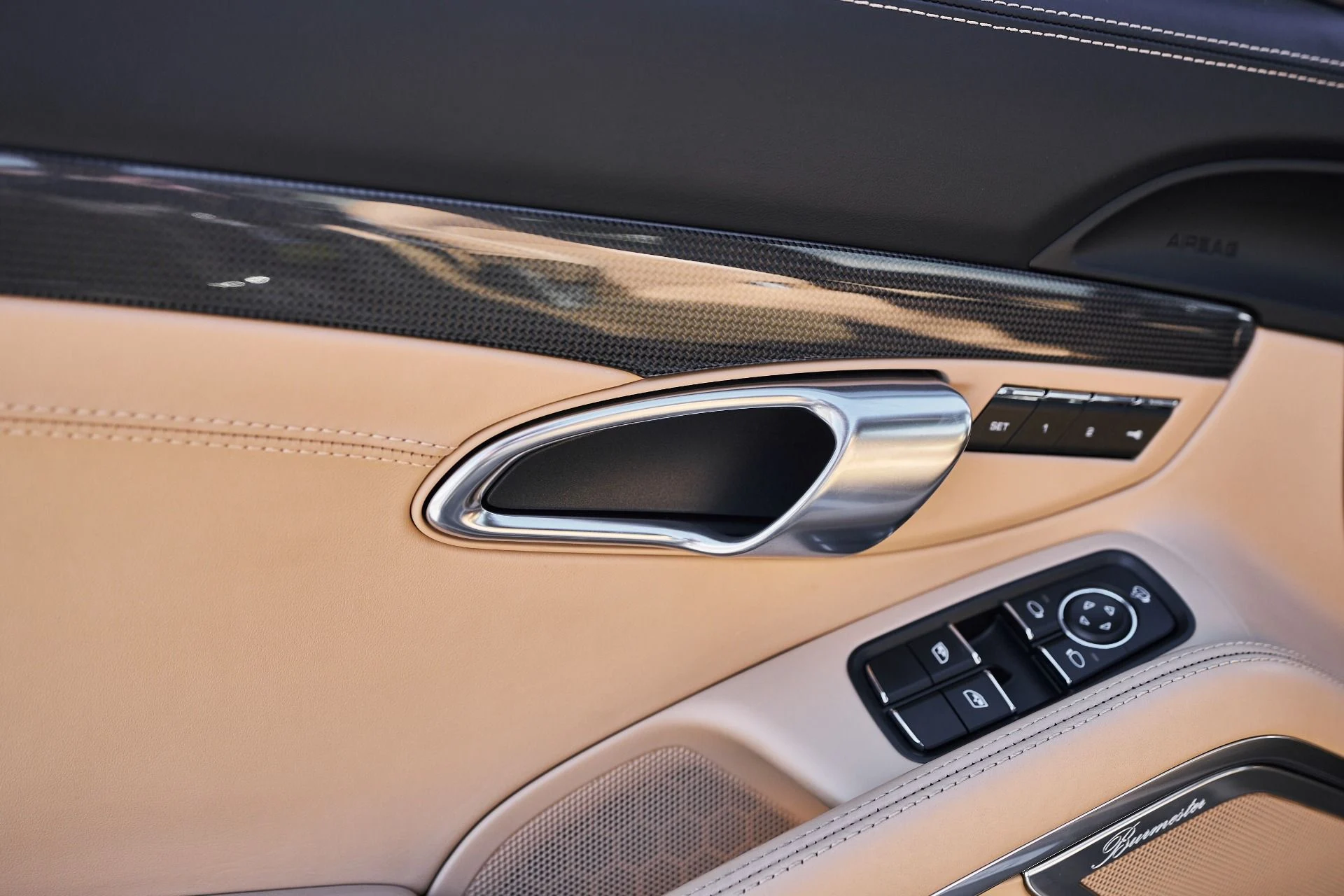 mph027_99850347_Used_2015_Porsche_911_Turbo_S_1759451659_6c6672329b