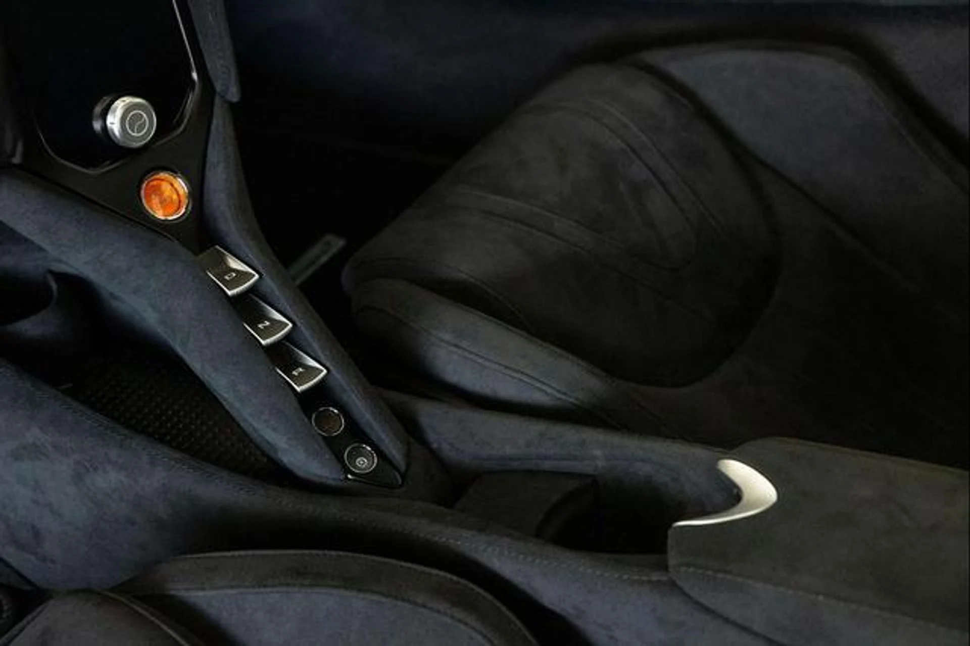 mph027_W_Dlflzizyf3mw_W0_H_Did_Goo_gd4_af2376bd7a