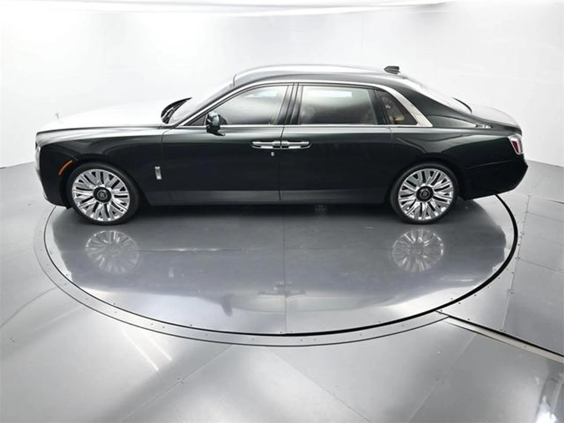 mph027_mwtg_G313_Y0_U_Htt_EG_Qt23f5o7_ZME_f22e0a5b56