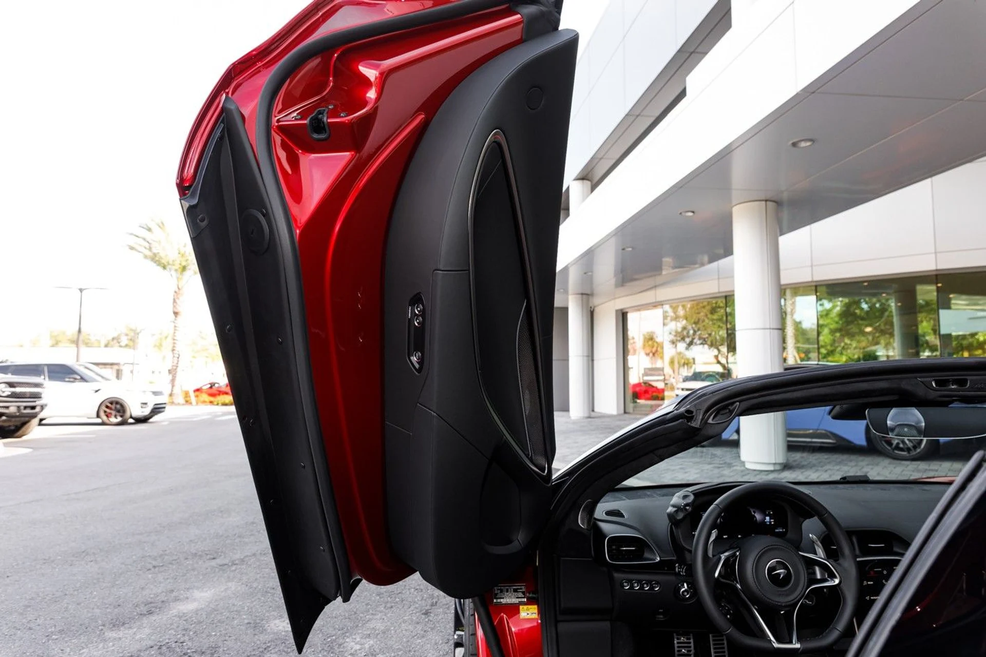 mph028_1007443453_635_p29_l_30f2674b7e