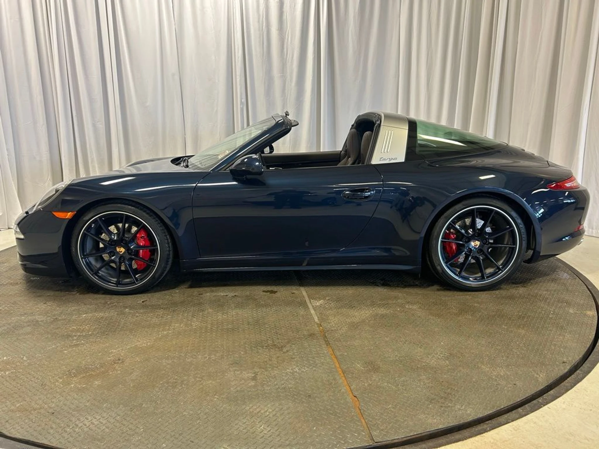 mph028_101721823_f3770ebe5d109c619bf01c555a2559c5x_40bb26efe6