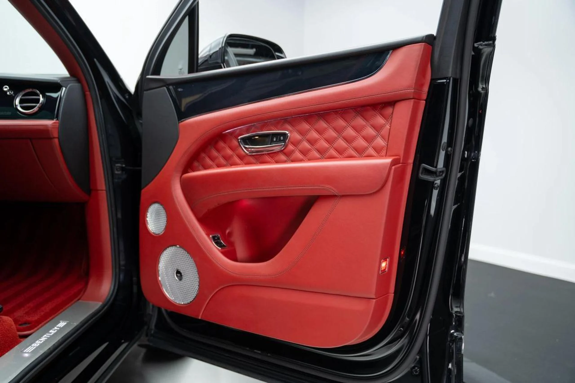 mph028_1022496466_6191d50e2a164b5bee06a2e197f9c7b5_260730ff7a