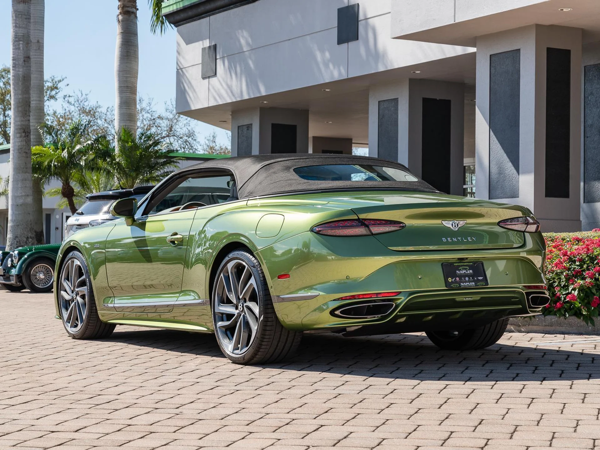 mph028_1024985409_Used_2025_Bentley_Continental_GT_Speed_1770806127_15fe31aeee